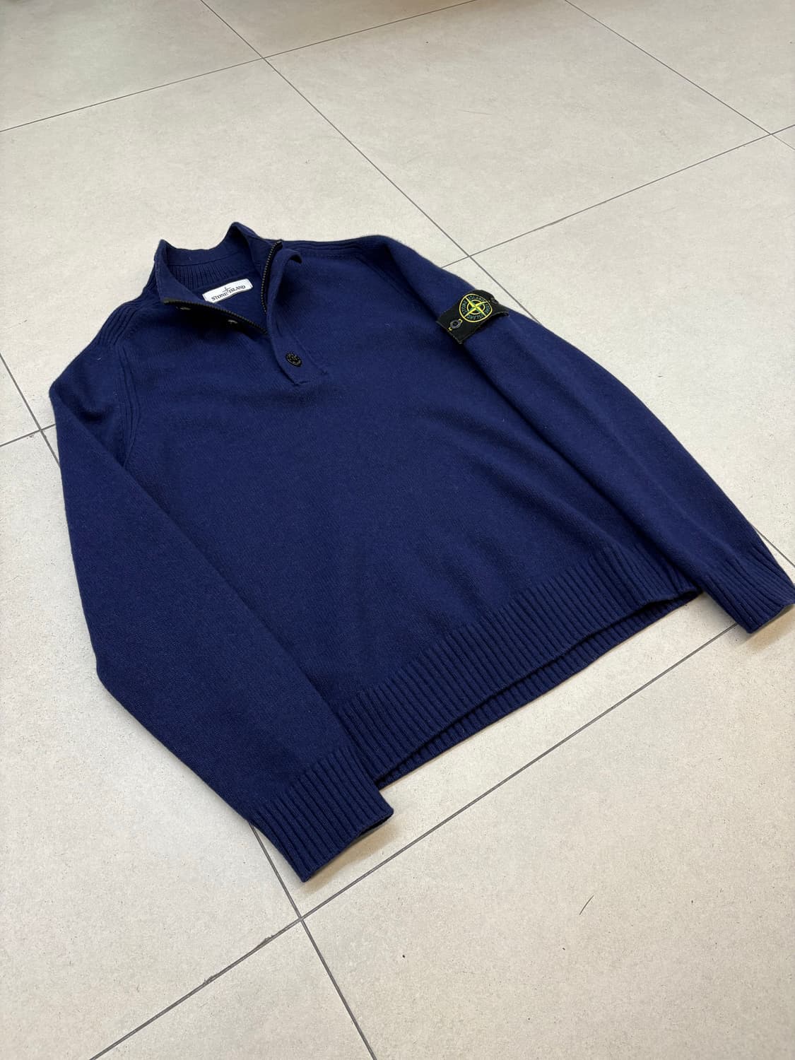 스톤아일랜드 하프집 니트 상품이미지3