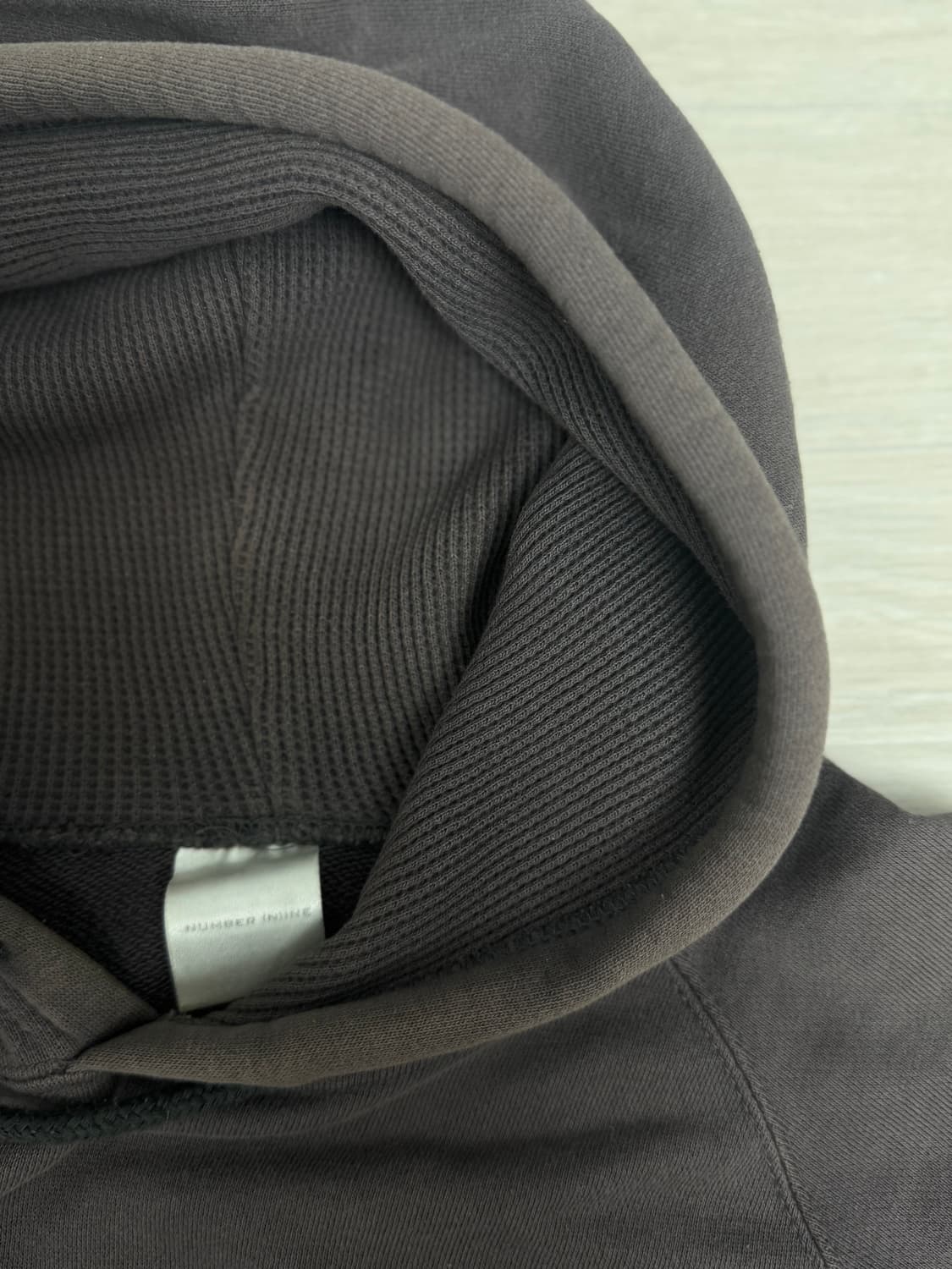 넘버나인 01AW 스쿨 오브 비주얼 코미디 후드 상품이미지6