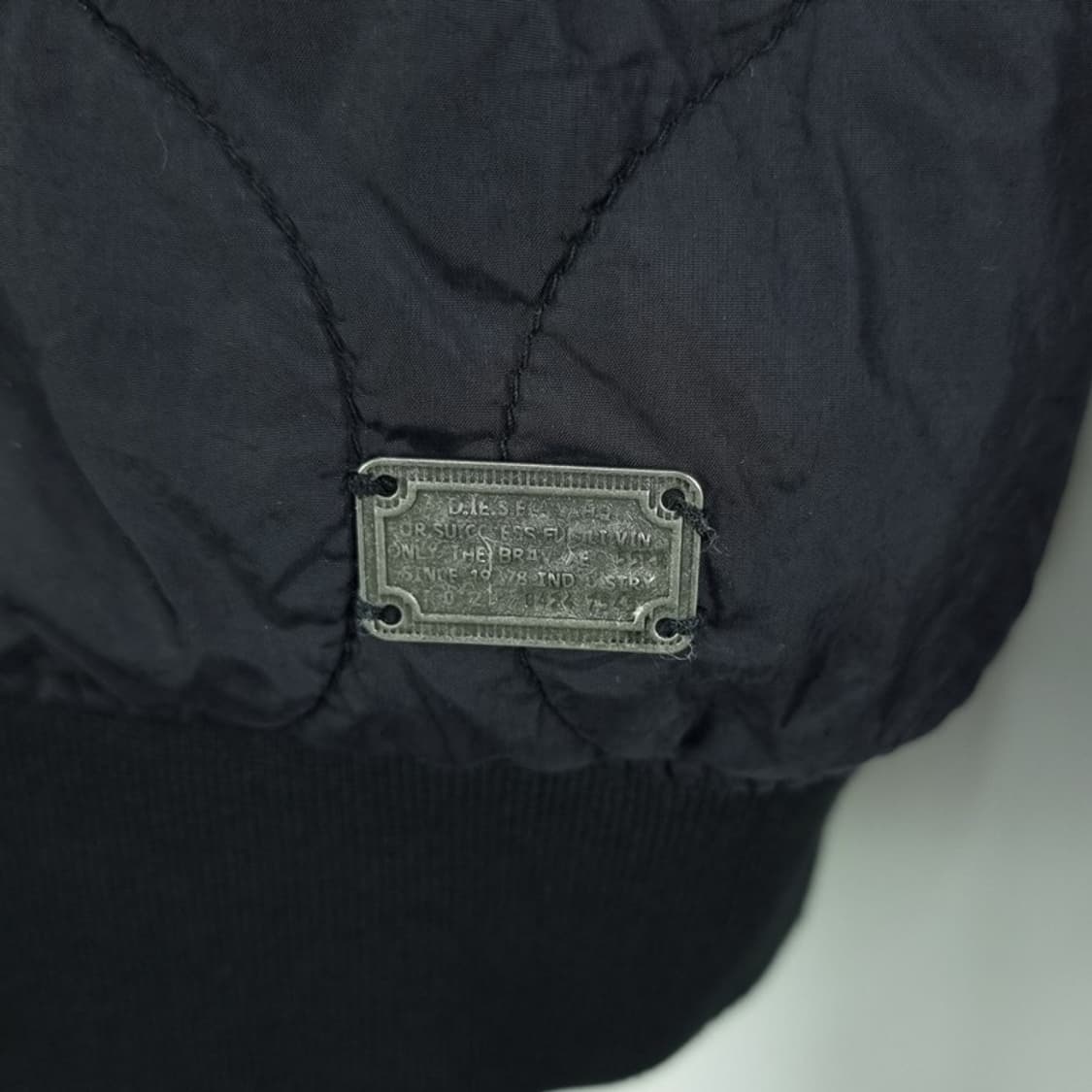 [디젤] 슬림핏 퀄팅 봄버 자켓 블랙 P01488 상품이미지7