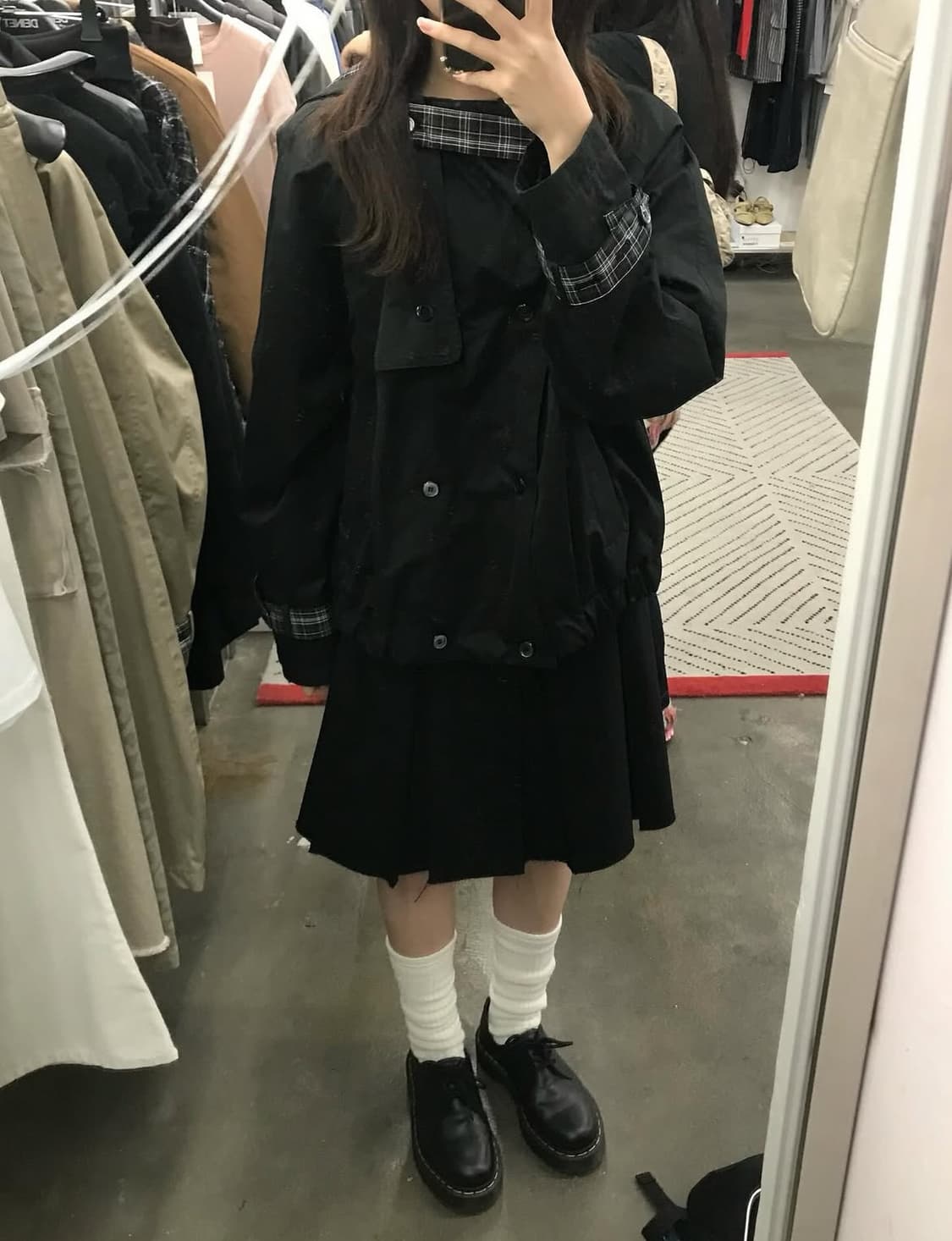 DEINET HOODED TRENCH JACKET IN BLACK 상품이미지2