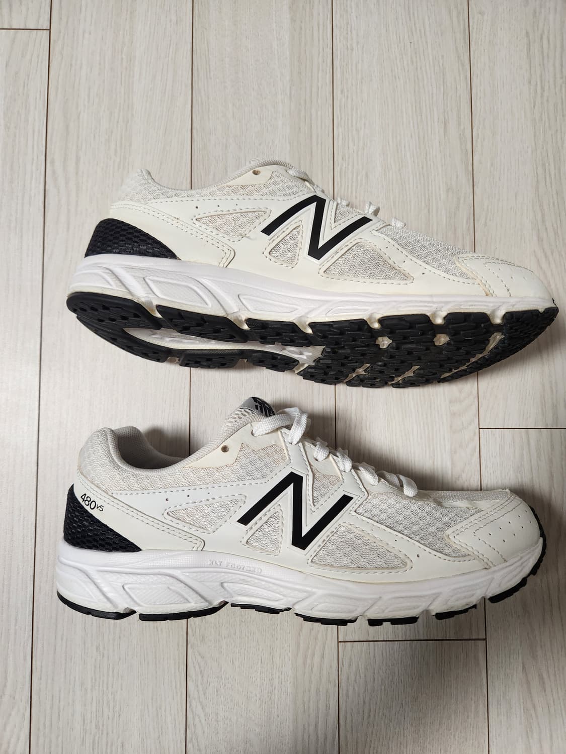 뉴발란스 480 운동화 W480WB5 사이즈245

남녀공용 가볍고 편해 상품이미지5