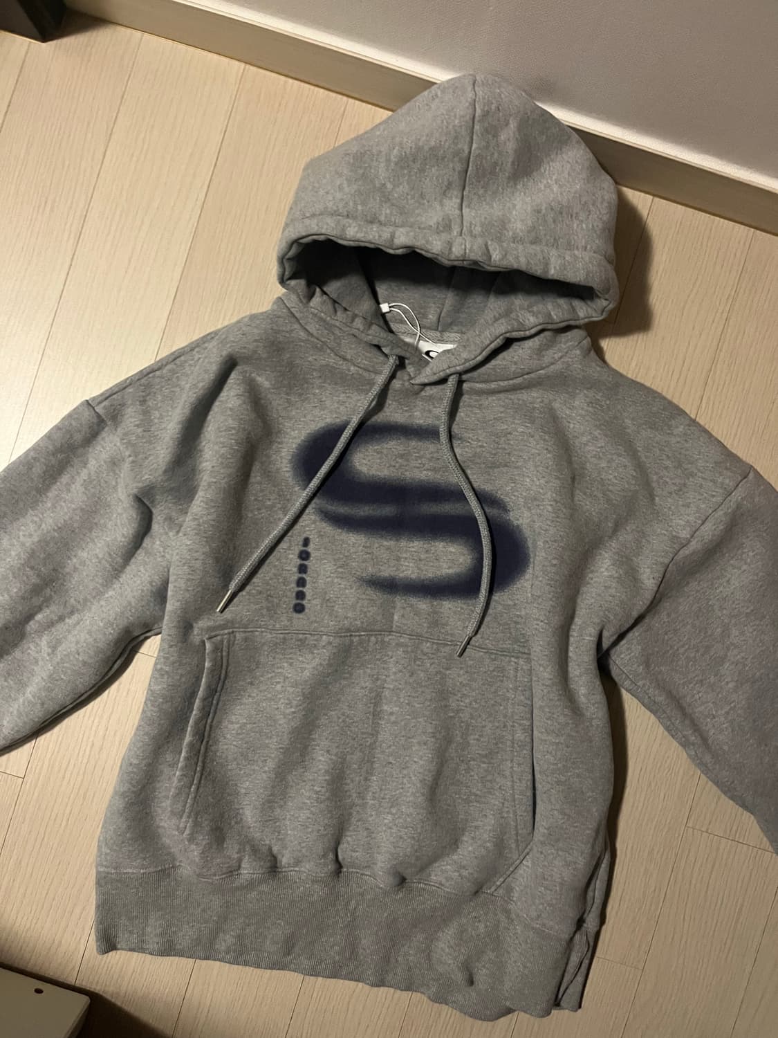 소라노 후드티 상품이미지1