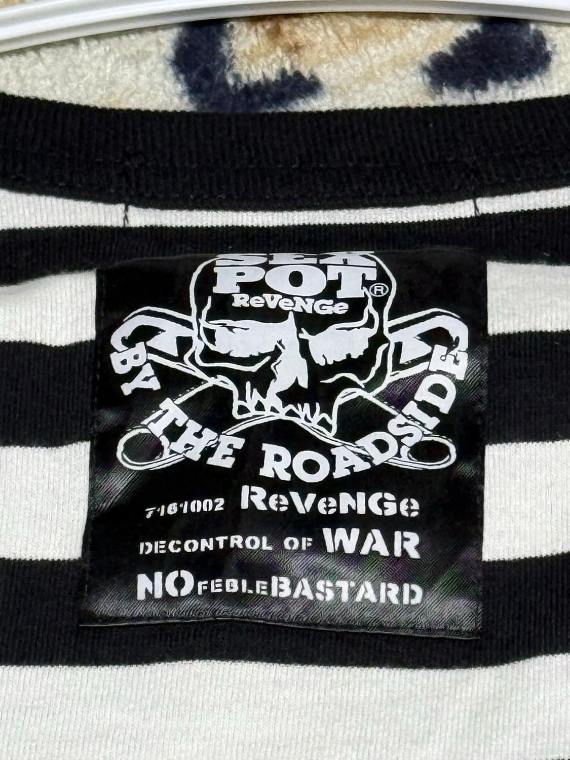 sex pot revenge 스프라이브 롱슬리브 상품이미지4