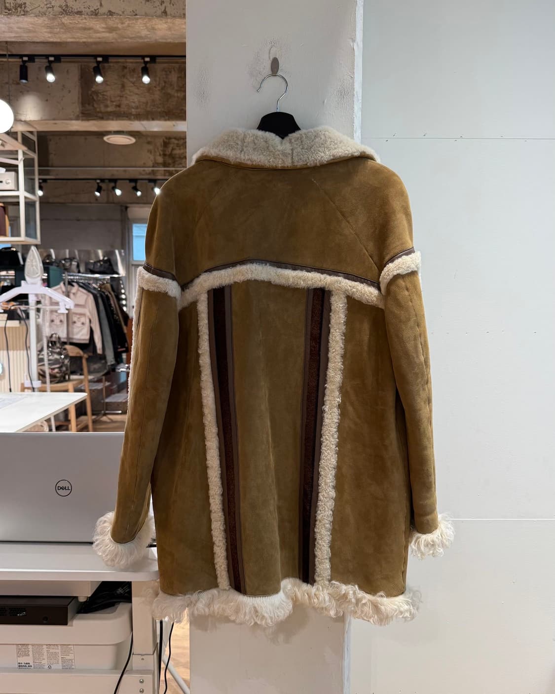 벨스타프 브라운 쉽스킨 무스탕 코트  상품이미지7