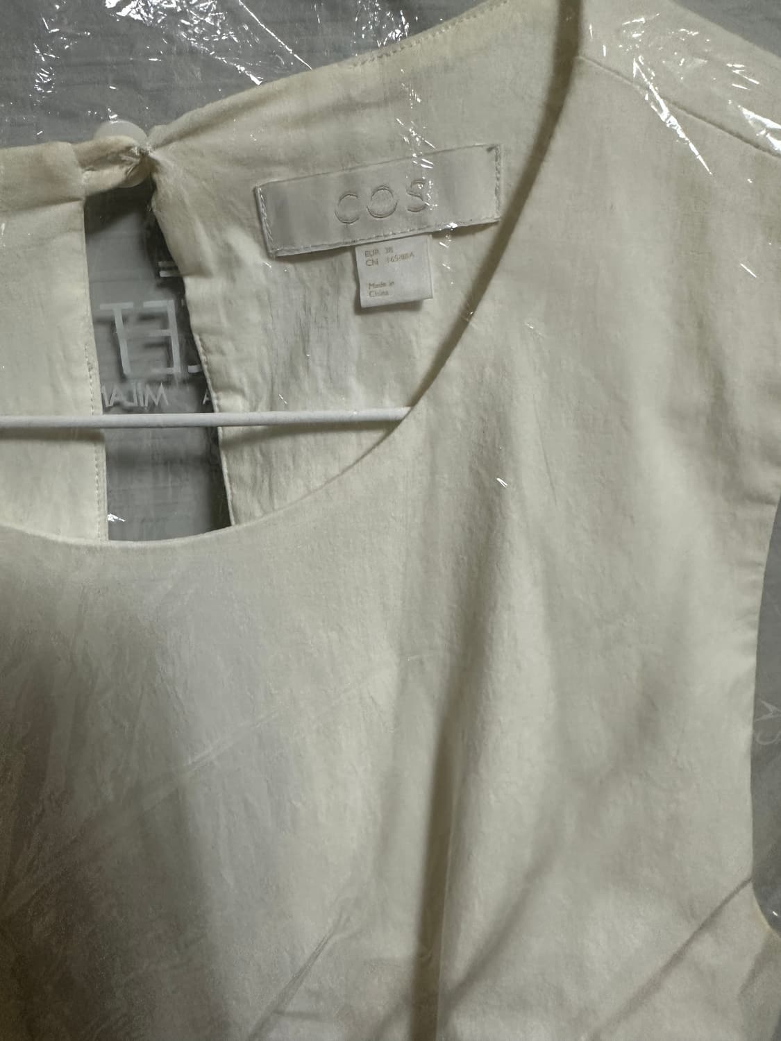 COS 아이보리 백리스 민소매 원피스 EUR 36 상품이미지3