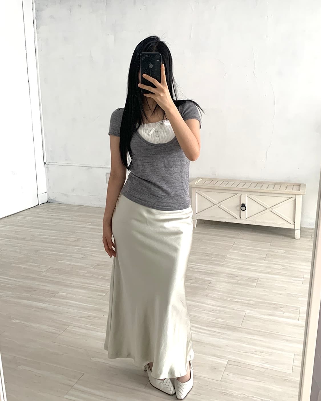 Mint Green Satin Maxi Skirt 상품이미지3