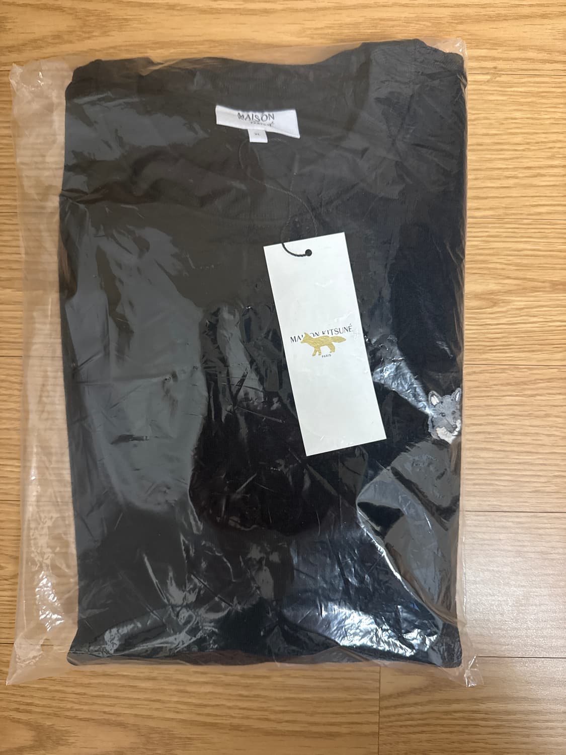(정품, 정가 30만원) 메종키츠네 블랙 맨투맨 XL 새상품 상품이미지1