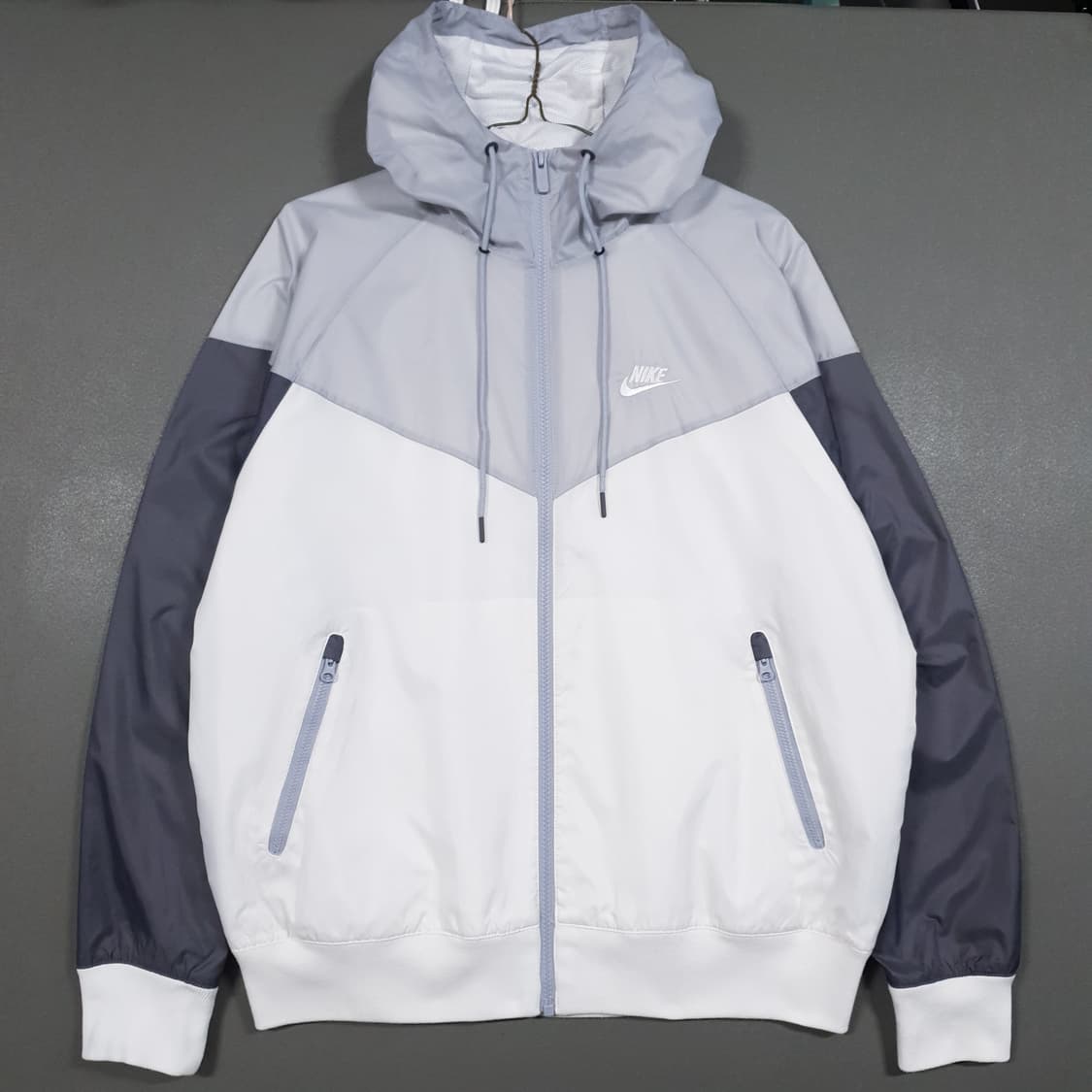 실측 XL) 나이키 신형 윈드러너 배색 바람막이 자켓 그레이 화이트 상품이미지2