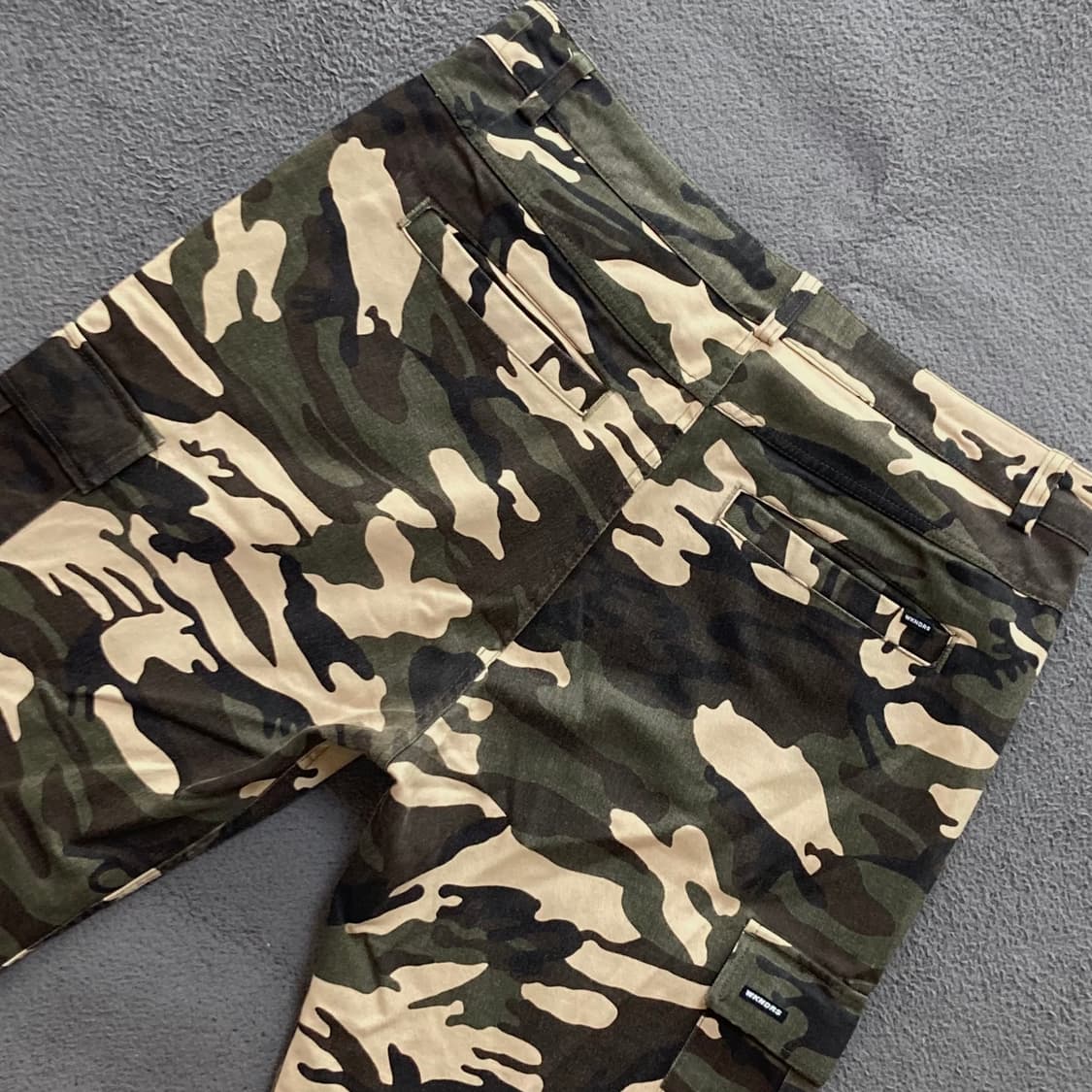 위캔더스 카모플라주 카고팬츠 SIZE L 상품이미지4