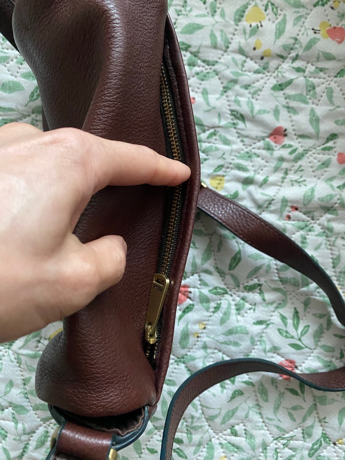 파슬 브라운 가죽 크로스백 상품이미지8