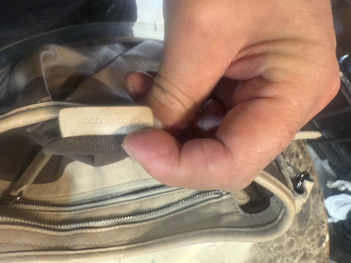 정품 버버리 스모크체크 크로스백 팝니다 상품이미지9