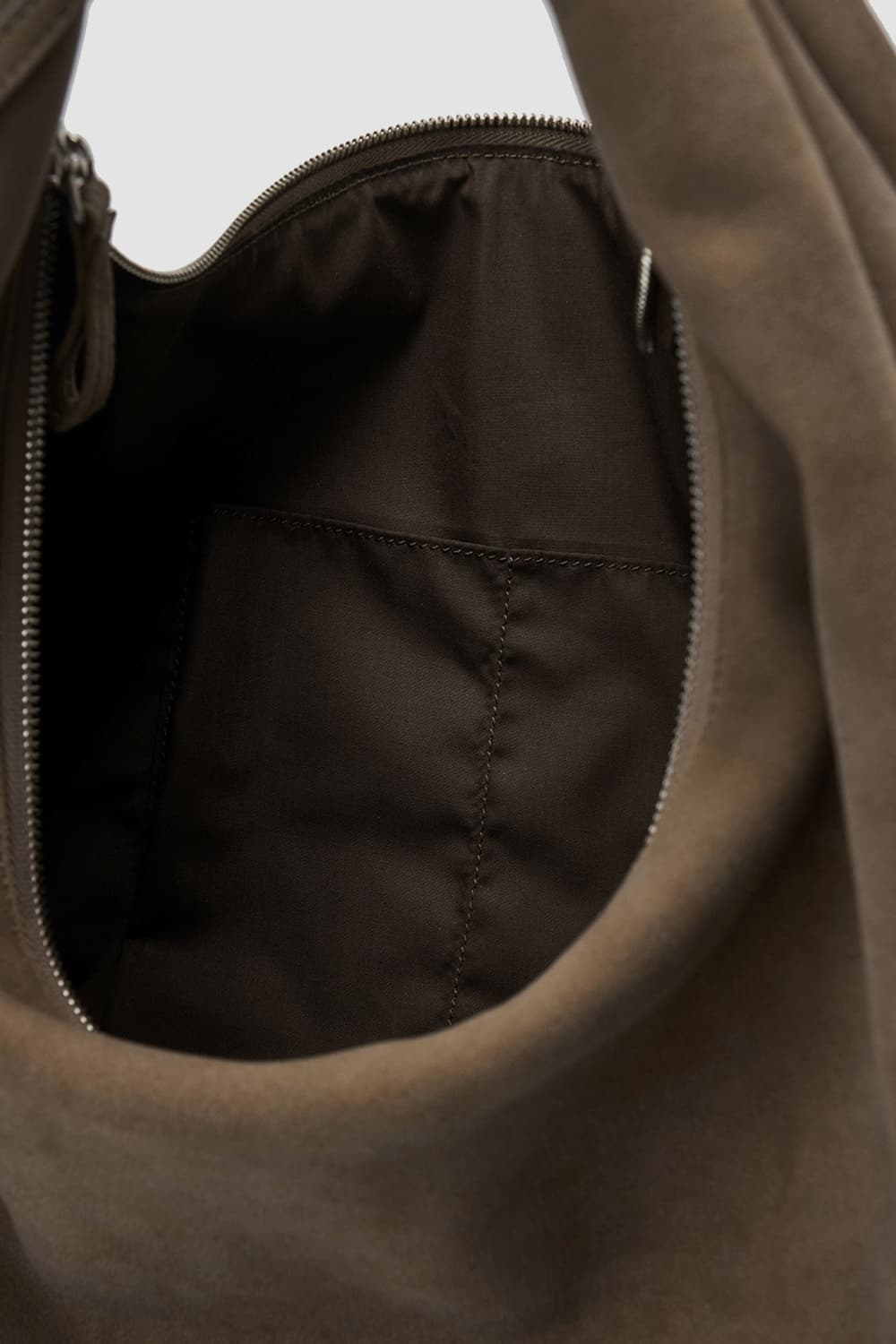 시메트릭 퍼센트 스웨이드 호보백 모카 상품이미지4