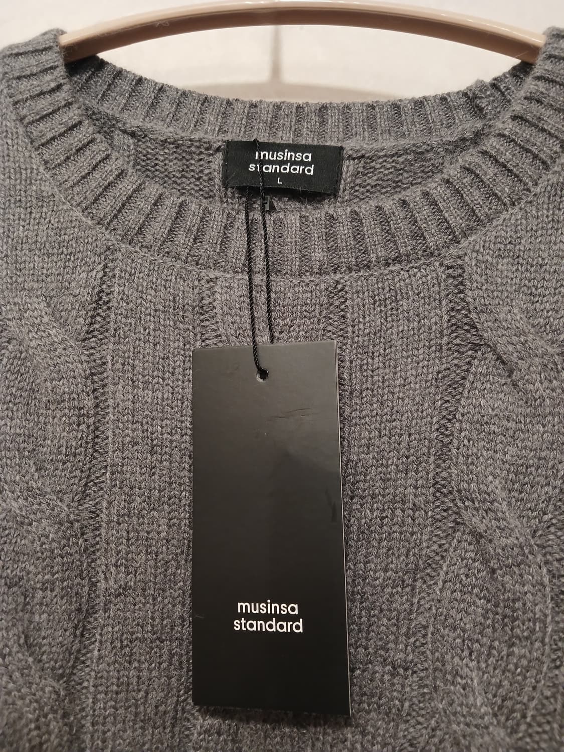 무신사스탠다드 정품 여성 크롭스타일 니트 L 사이즈 상품이미지3