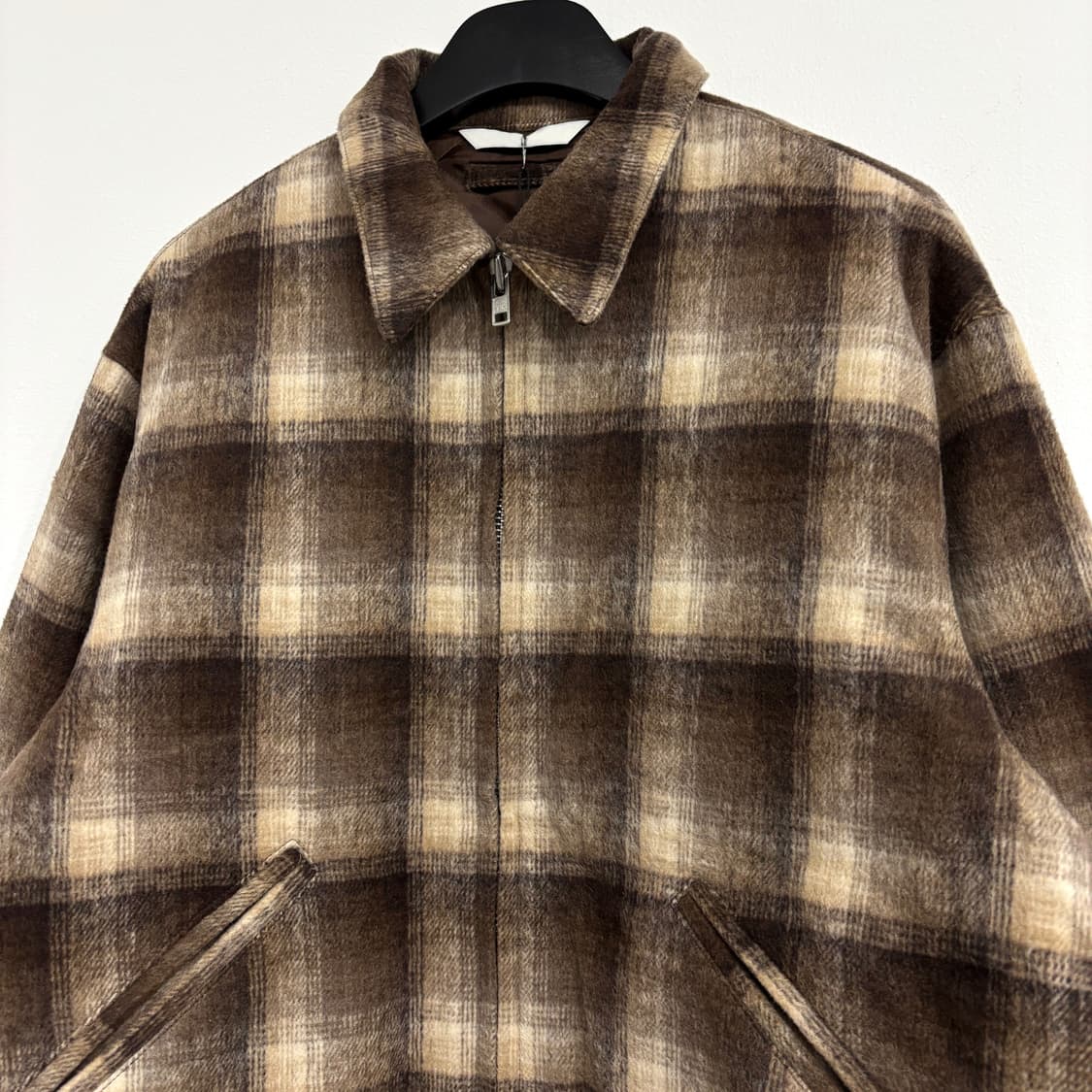 [새상품] 체크 브러쉬 누빔 자켓 상품이미지2