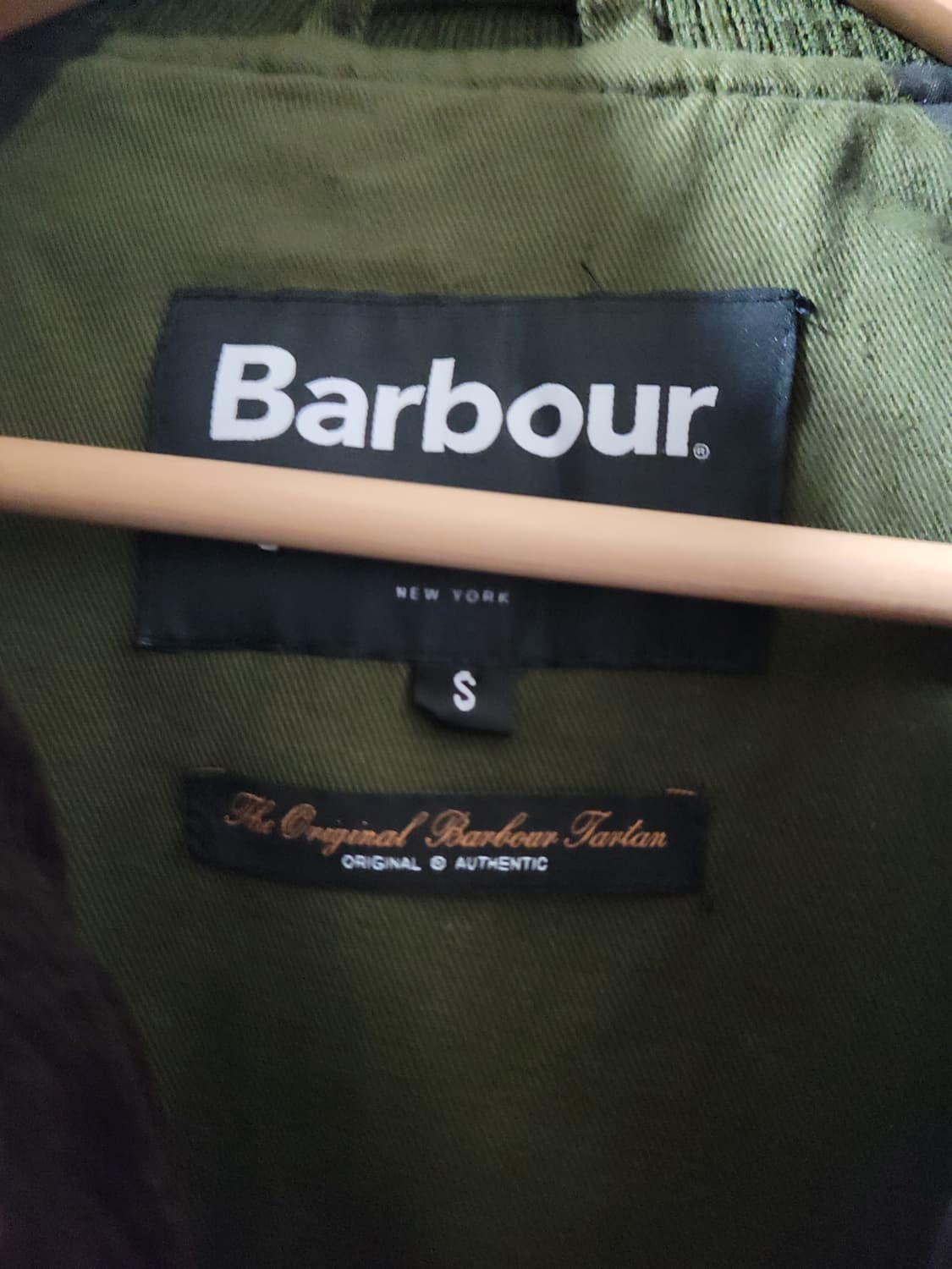 Barbour 바버 남성 왁스 후드 자켓 S 사이즈 (남성 95~100) 상품이미지3