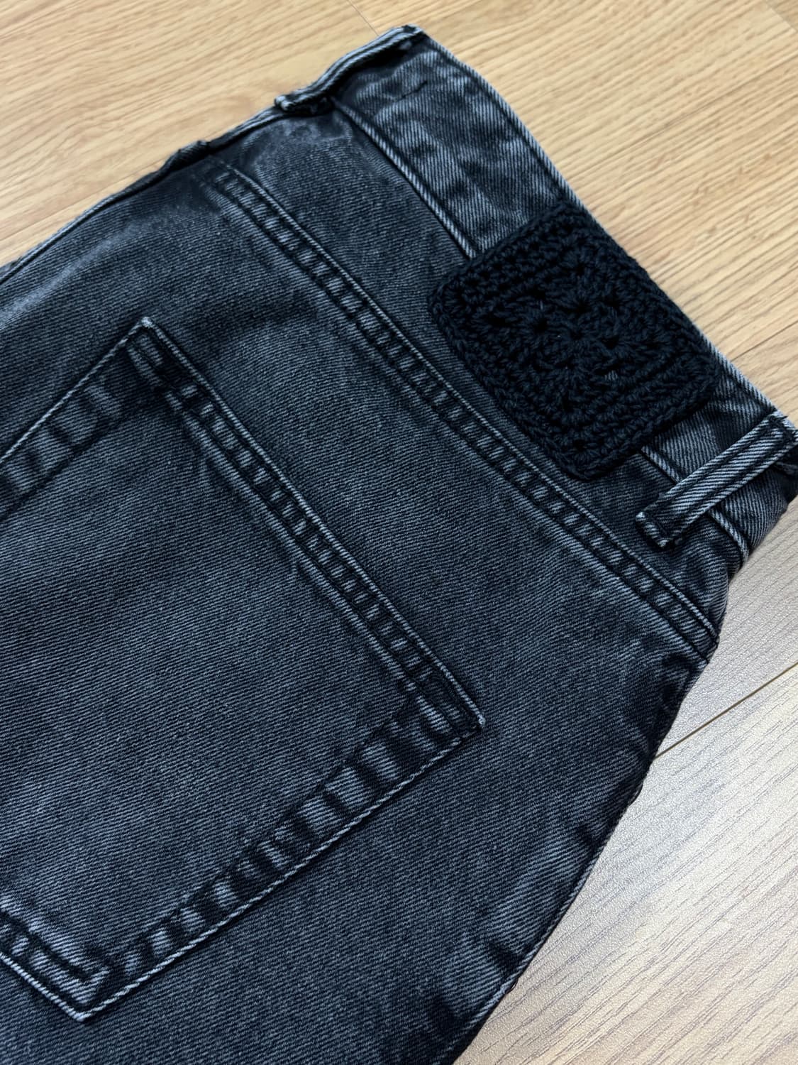 문선 Lunar Studded Denim Pants L 상품이미지1