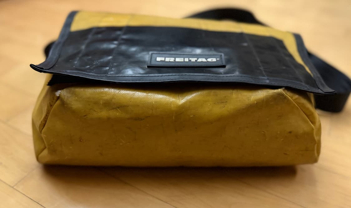 [프라이탁] 꿀벌 드라그넷 (옐로우/블랙) 투톤 메신저백, 민트택O 상품이미지4