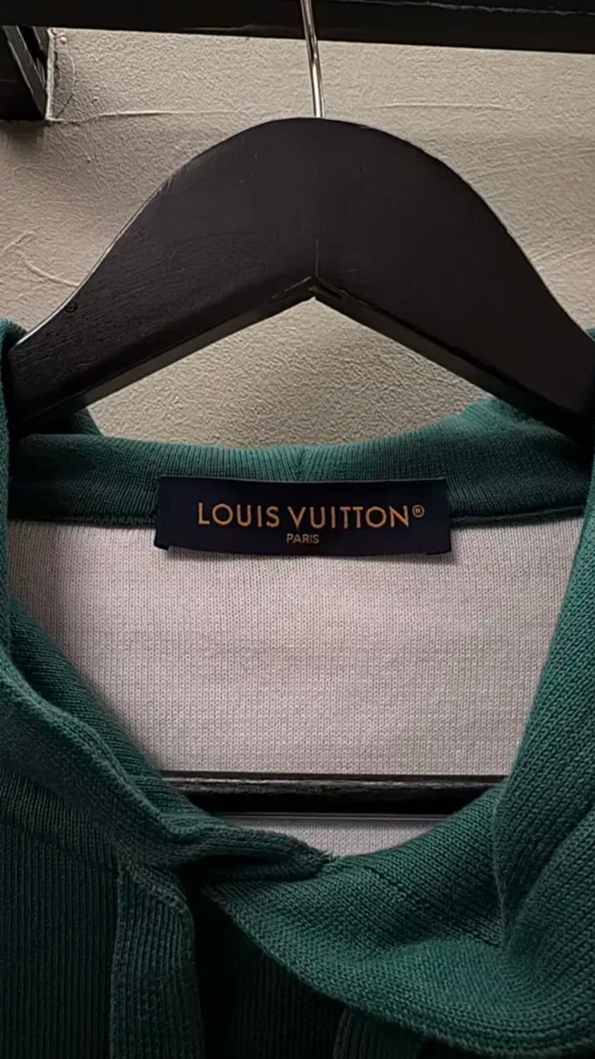 [새 상품/택 보유]루이비통 남성 그라디언트 후드티 L 사이즈 상품이미지3