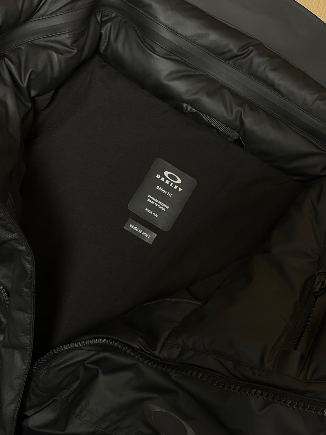 오클리 25FW 신상 패딩 L 상품이미지2