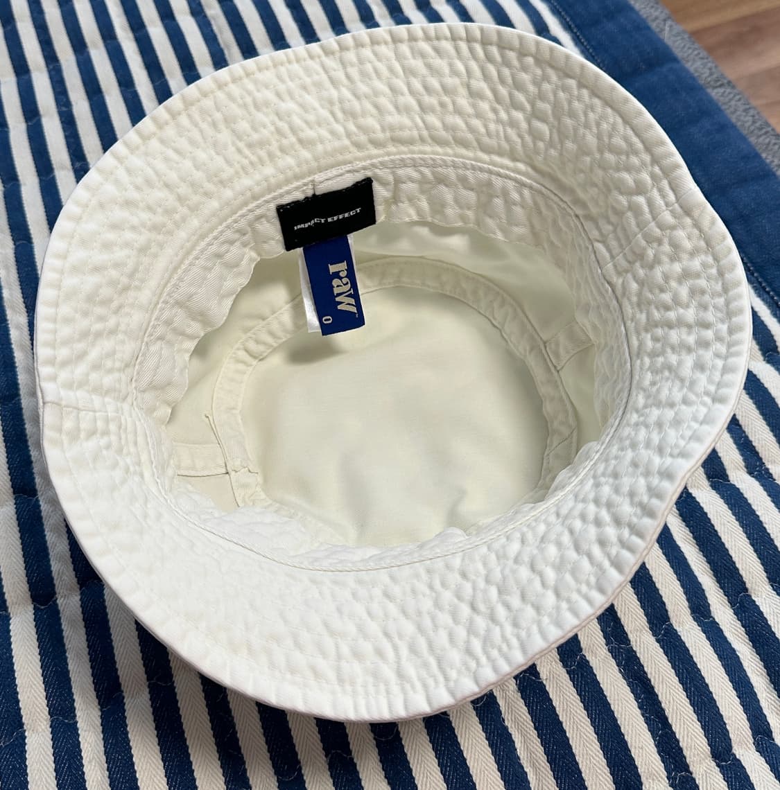 블라인드파일즈 버킷햇 에크루 판매합니다 상품이미지2