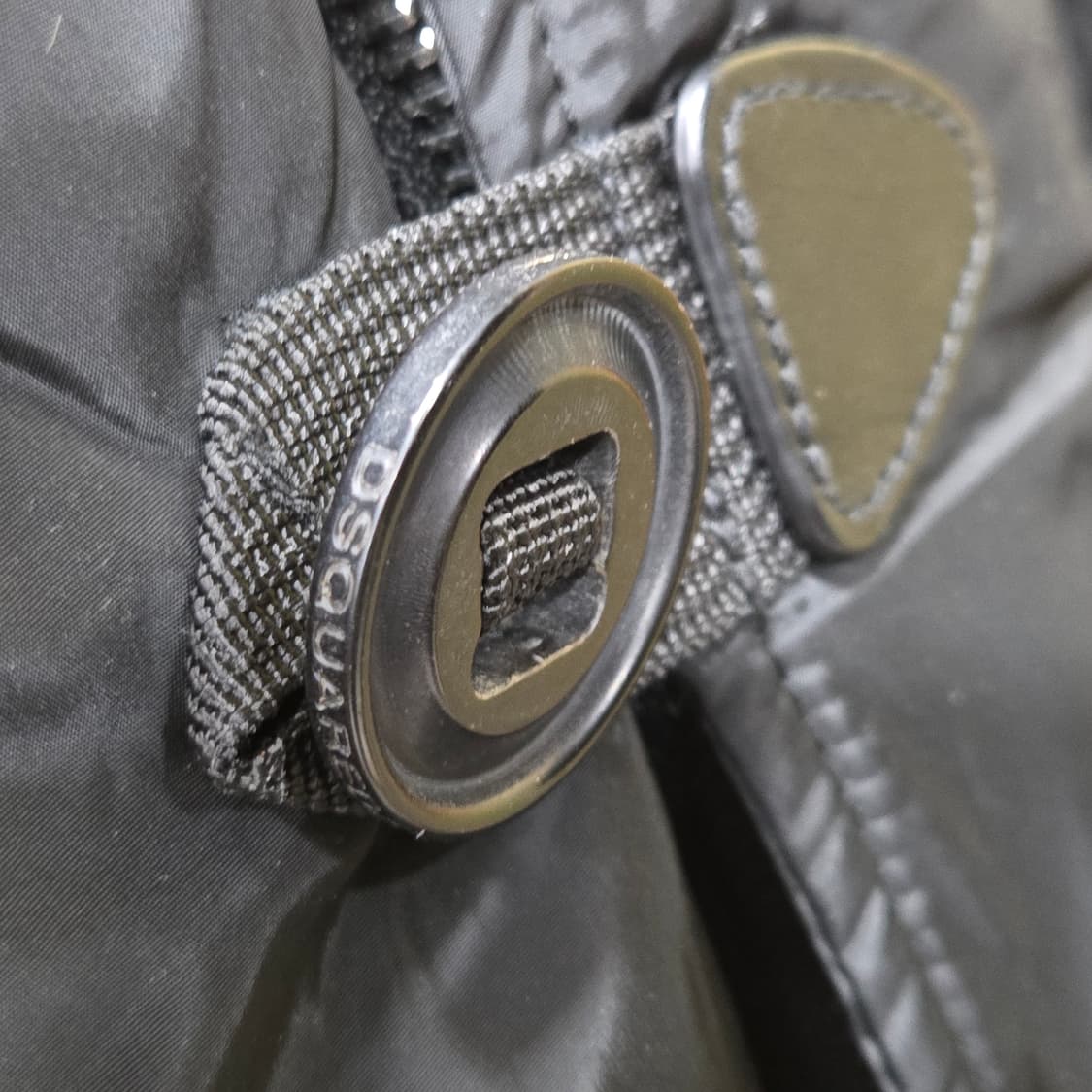 디스퀘어드2 코요테 퍼 다운 패딩 상품이미지8