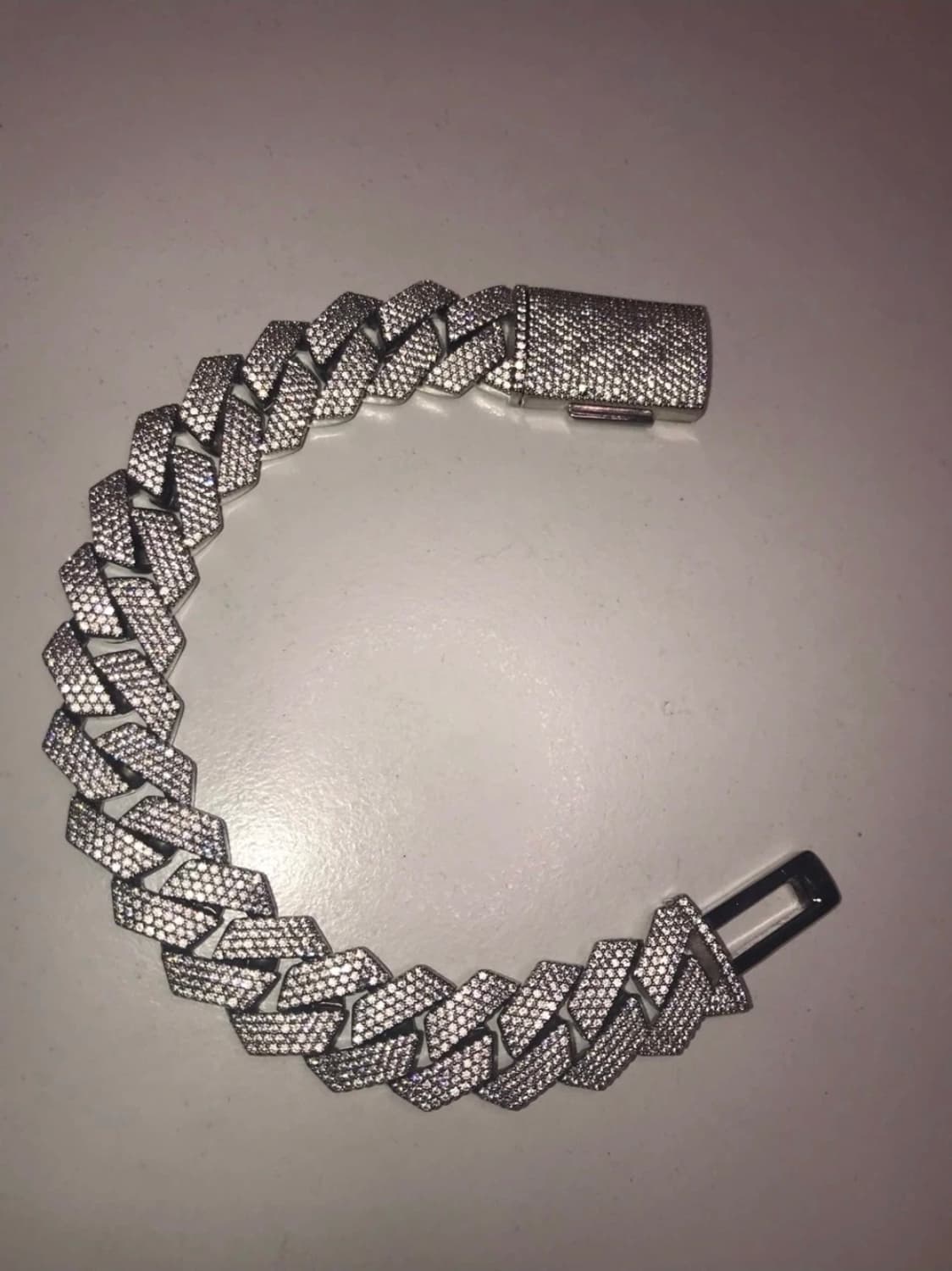 모이사나이트 쿠반체인 버스트다운 상품이미지1