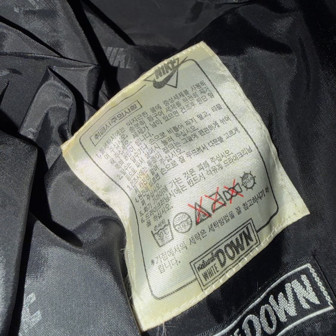 Nike 90's 삼나스포츠 기하학패턴 덕다운 파카 상품이미지6