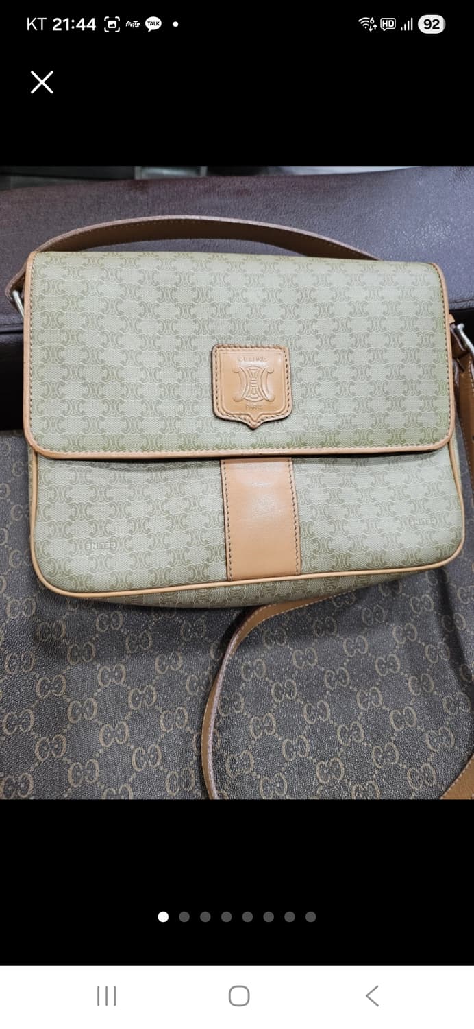 셀린느 크로스백 상품이미지1