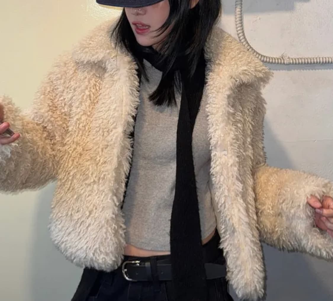 시스에이 컬리 퍼자켓 베이지 상품이미지1