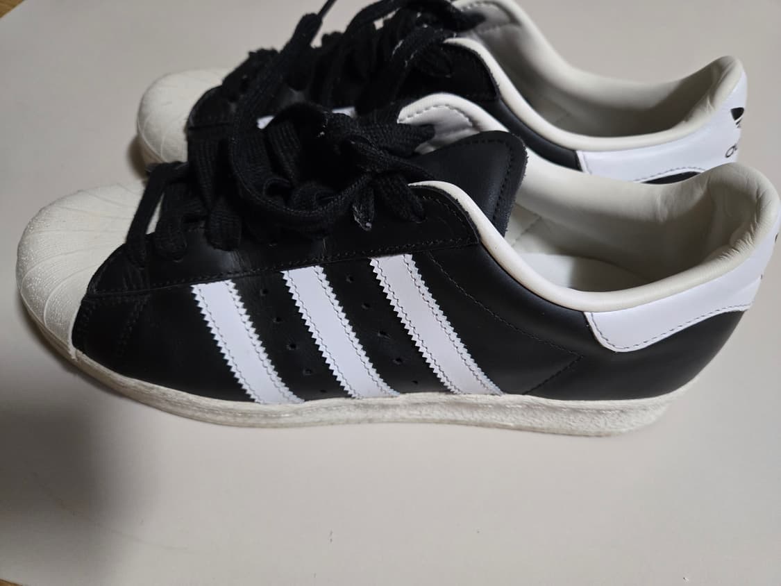 슈퍼스타 82 코어 블랙 ID5960 상품이미지3