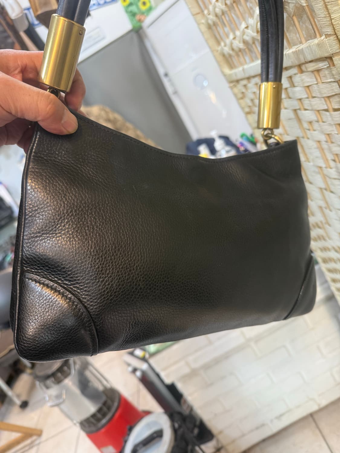 정품 구찌 레더 쇼퍼백 팝니다 상품이미지4