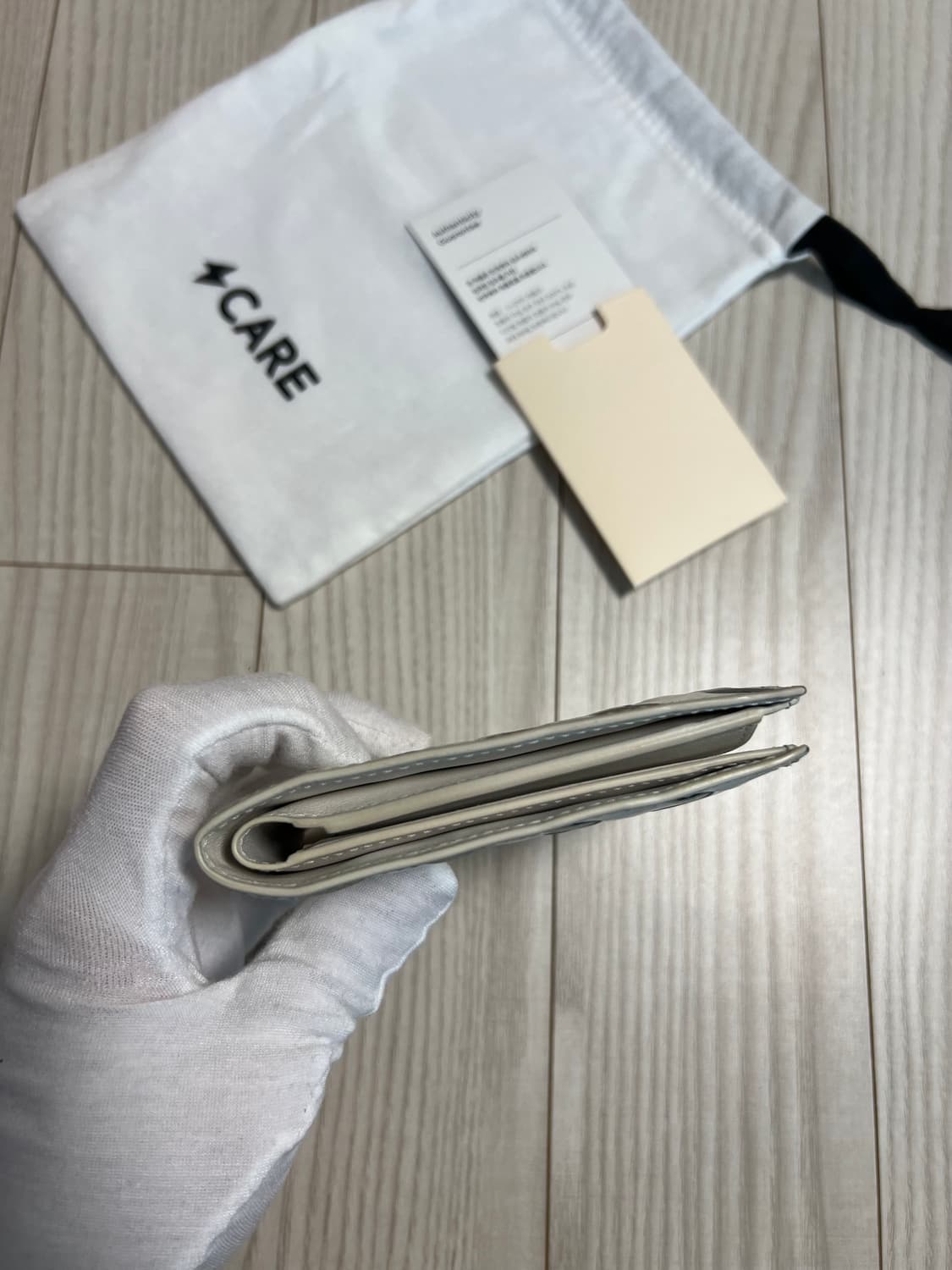 보테가베네타 인트레치아토 반지갑 상품이미지5