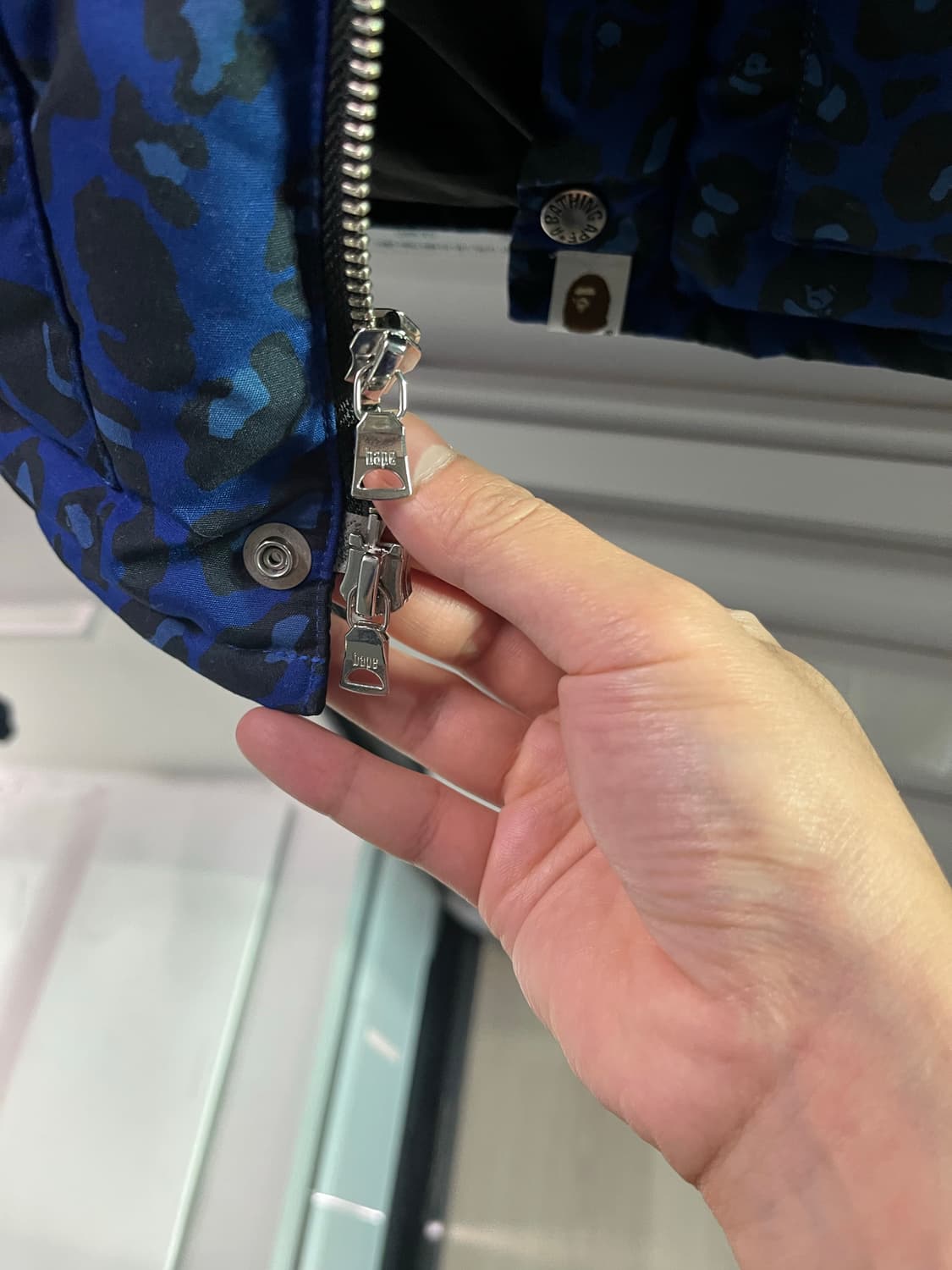 베이프 사루 레오파드 패딩 블루 s 상품이미지5