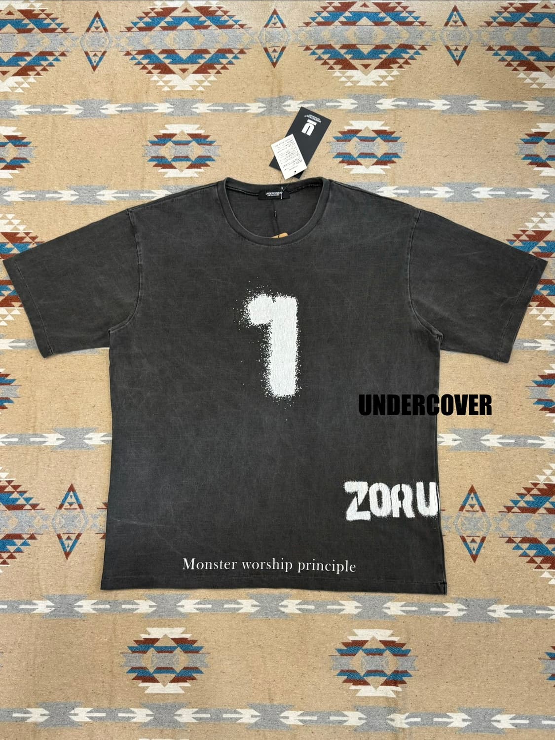 [4][L] 언더커버 ZORUGE 그래픽 티셔츠 (피그먼트다잉) 상품이미지1