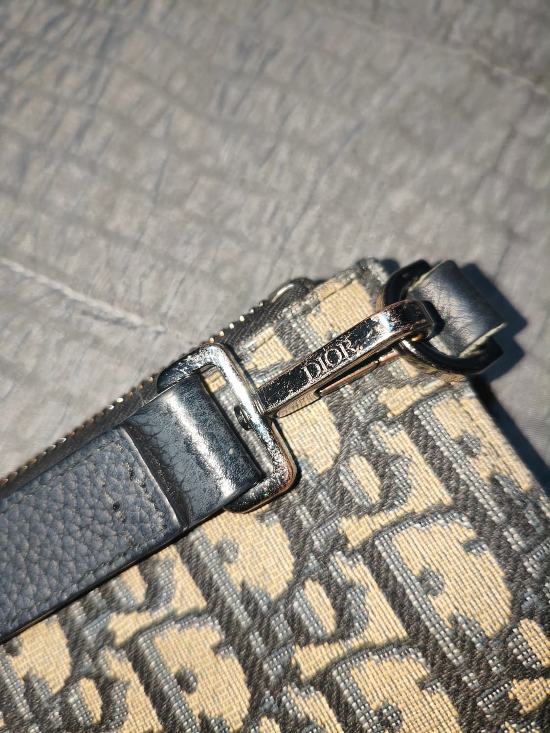 디올 오블리크 A4 스트랩 파우치 크러치 백 상품이미지5