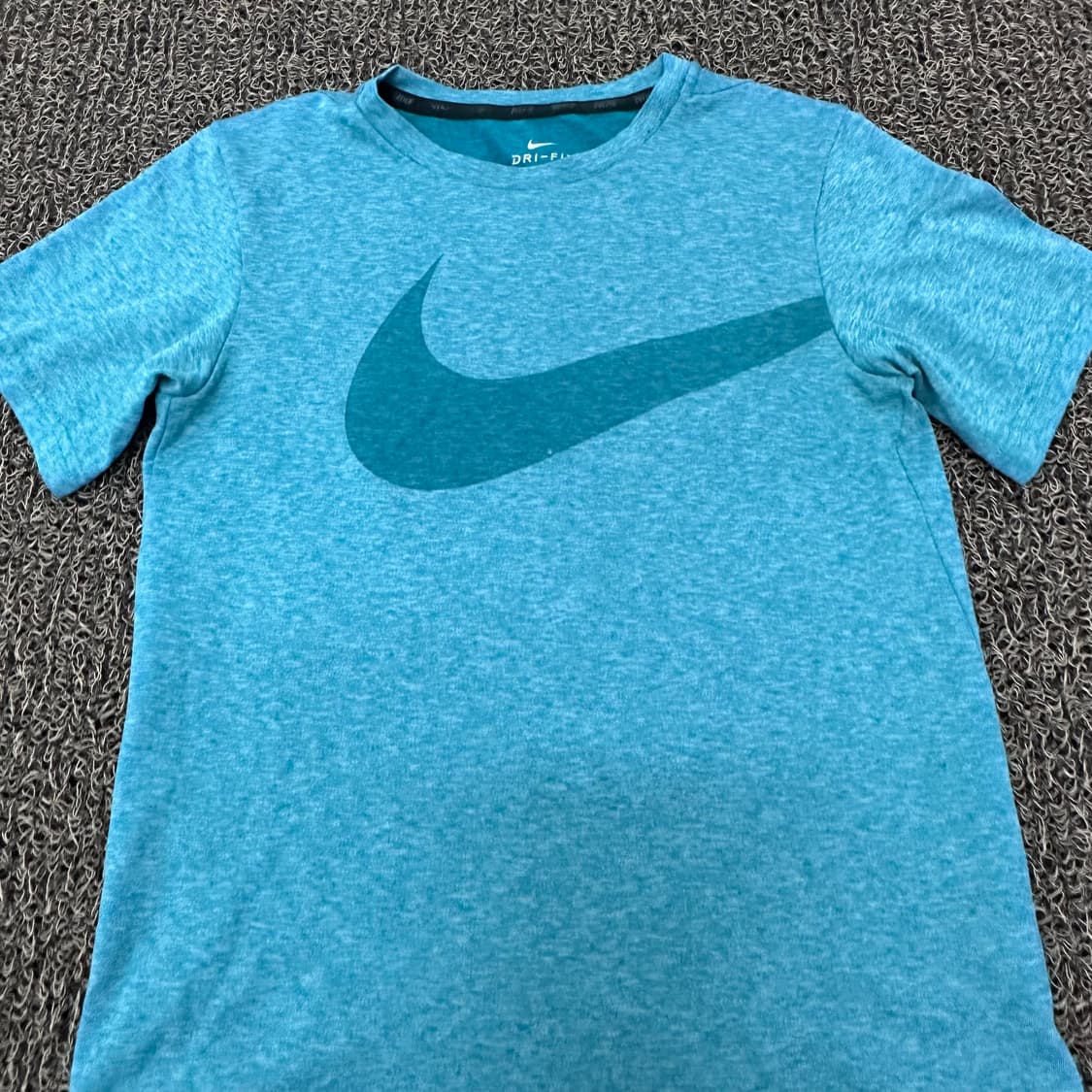 NIKE 나이키 여성 기능성 반팔티셔츠 운동복 M 상품이미지2