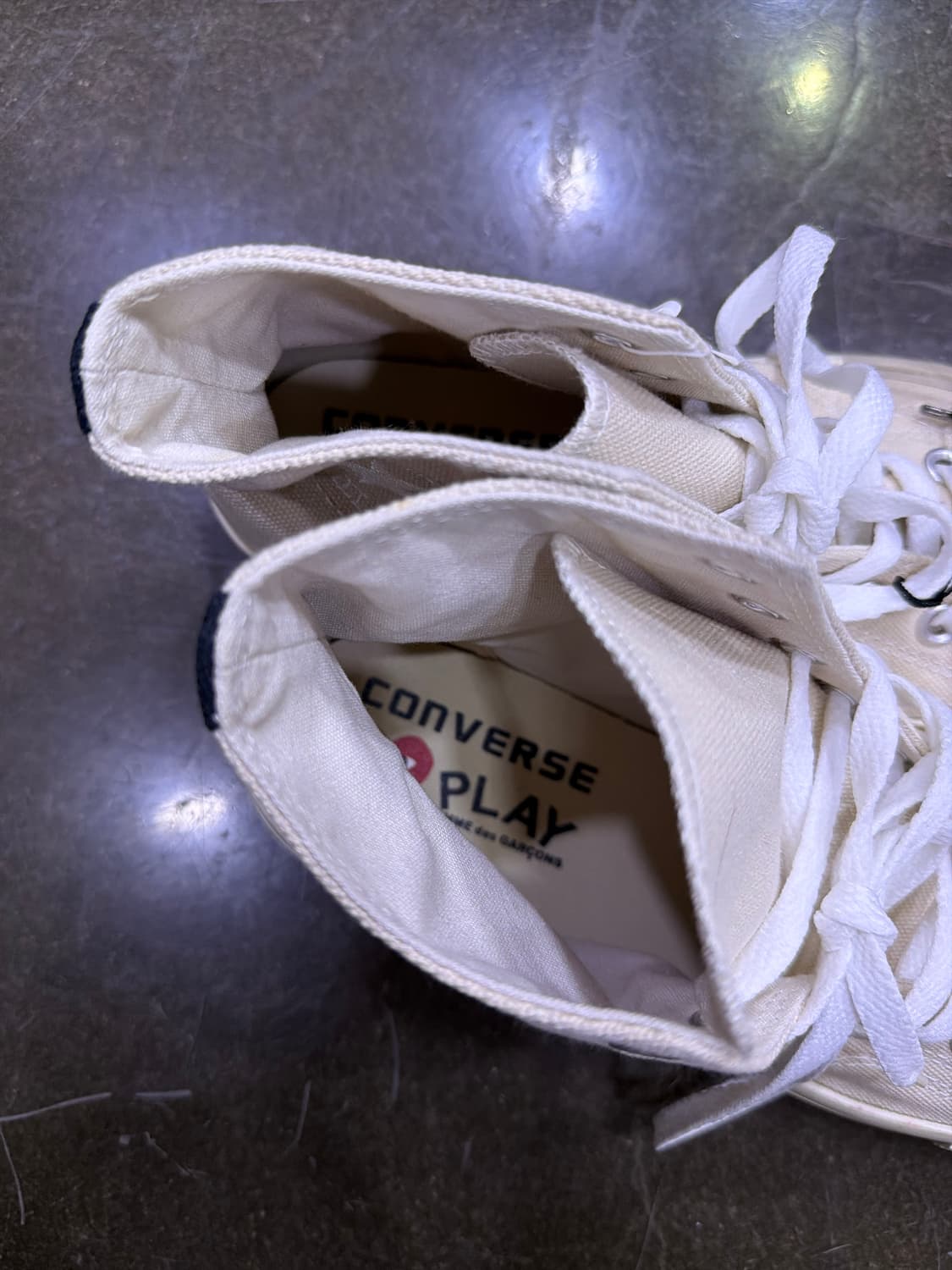 컨버스 꼼데가르송 싱글 하트 척 70 하이 스니커즈 275 상품이미지5