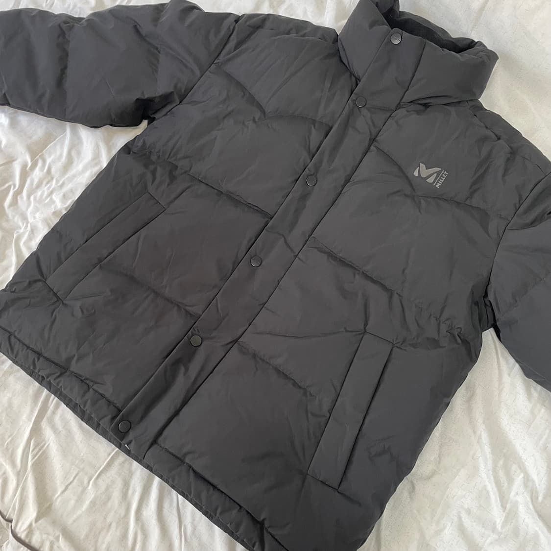 밀레 덕다운 패딩 상품이미지1