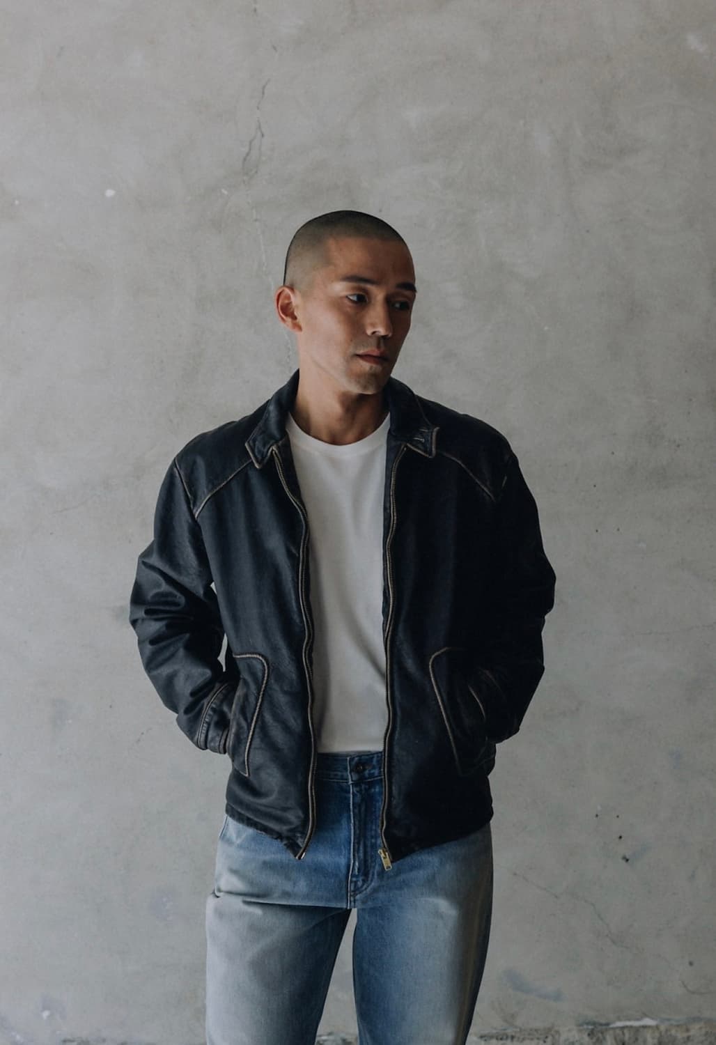 오토매틱 포 더 피플 파이핑 레더자켓 size1 구해요! 상품이미지1