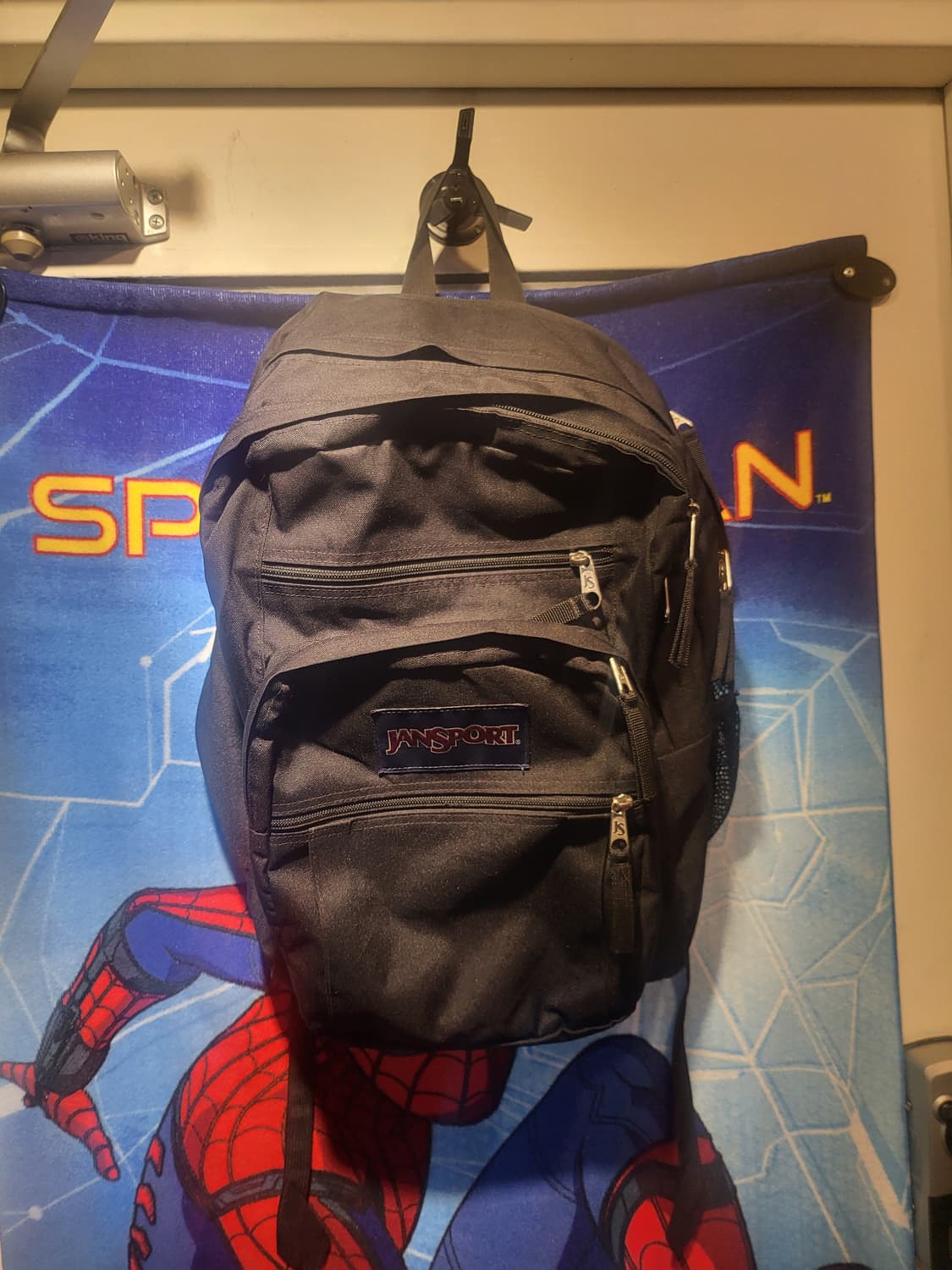 잔스포츠 블랙 백팩 상품이미지1