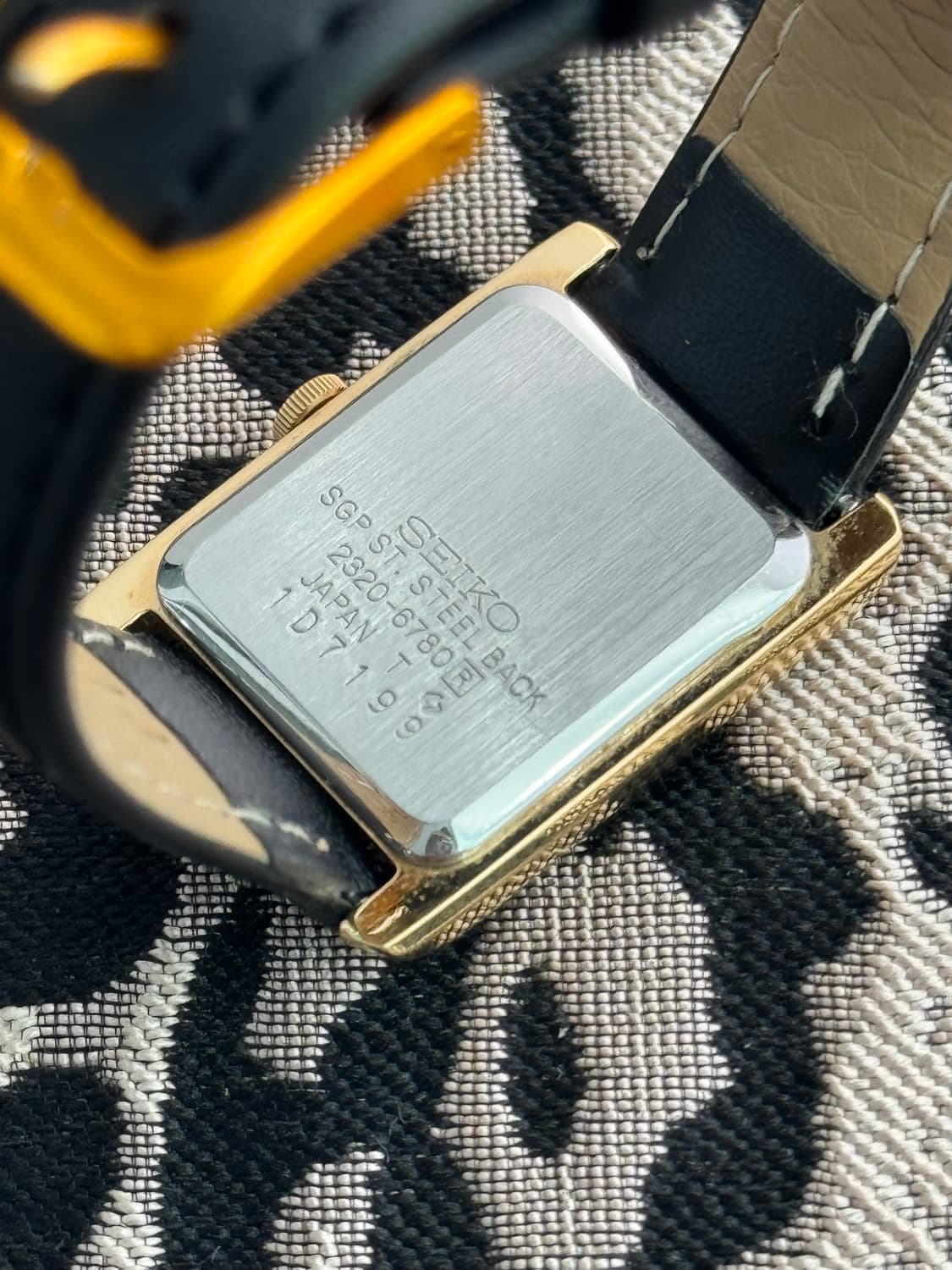 80s 빈티지 세이코 탱크쿼츠 희귀 상품이미지8