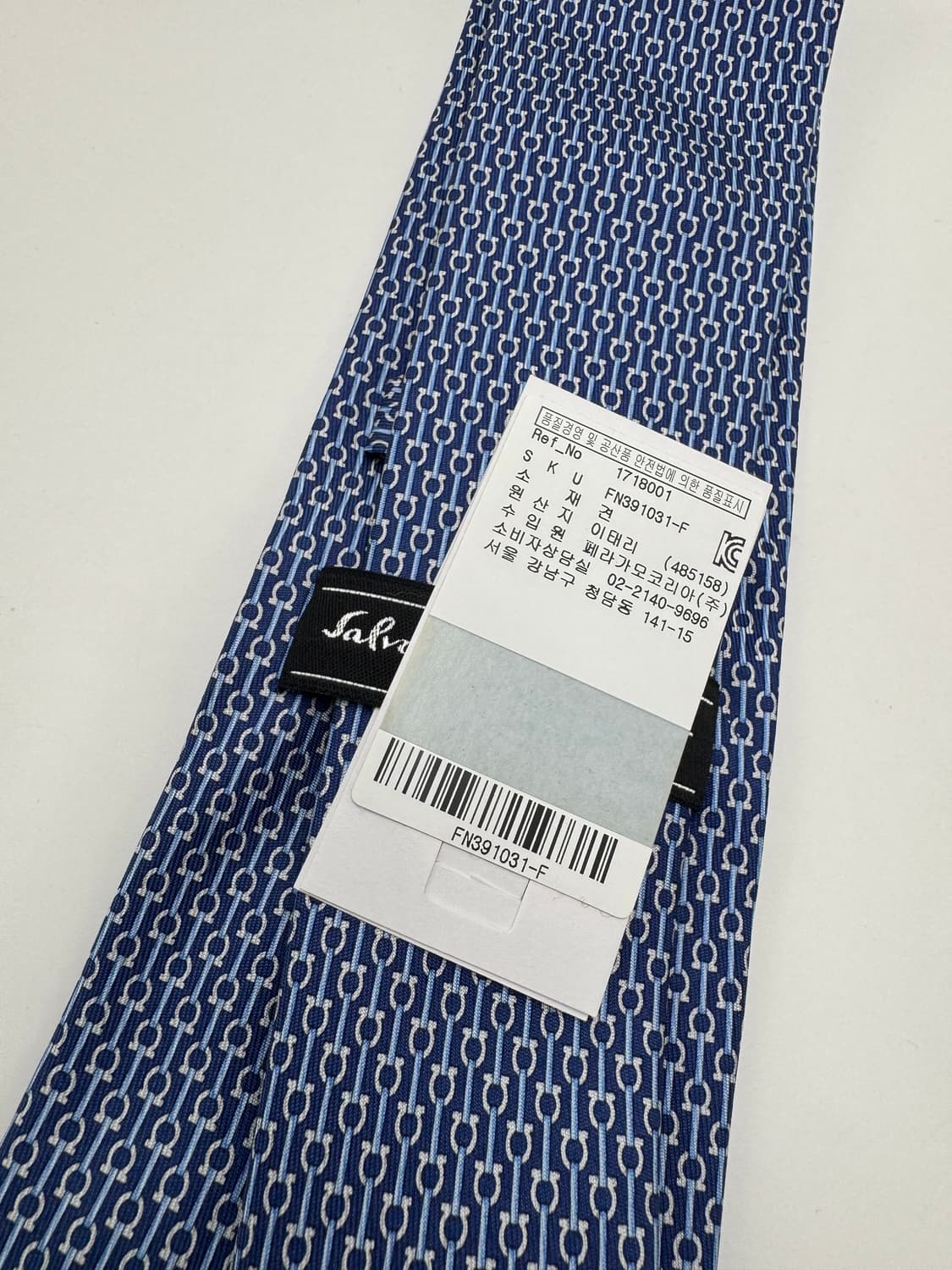 페라가모 상품이미지2