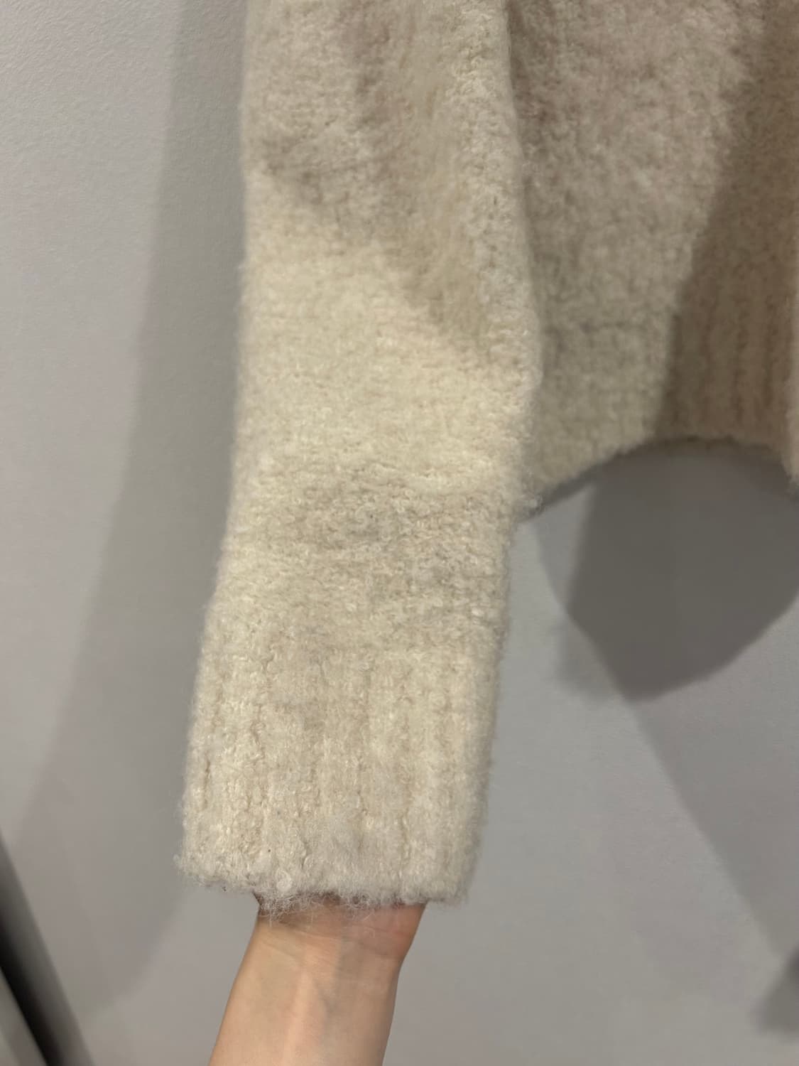 [착용샷O] Le917 르917 boucle basic pullover 상품이미지4