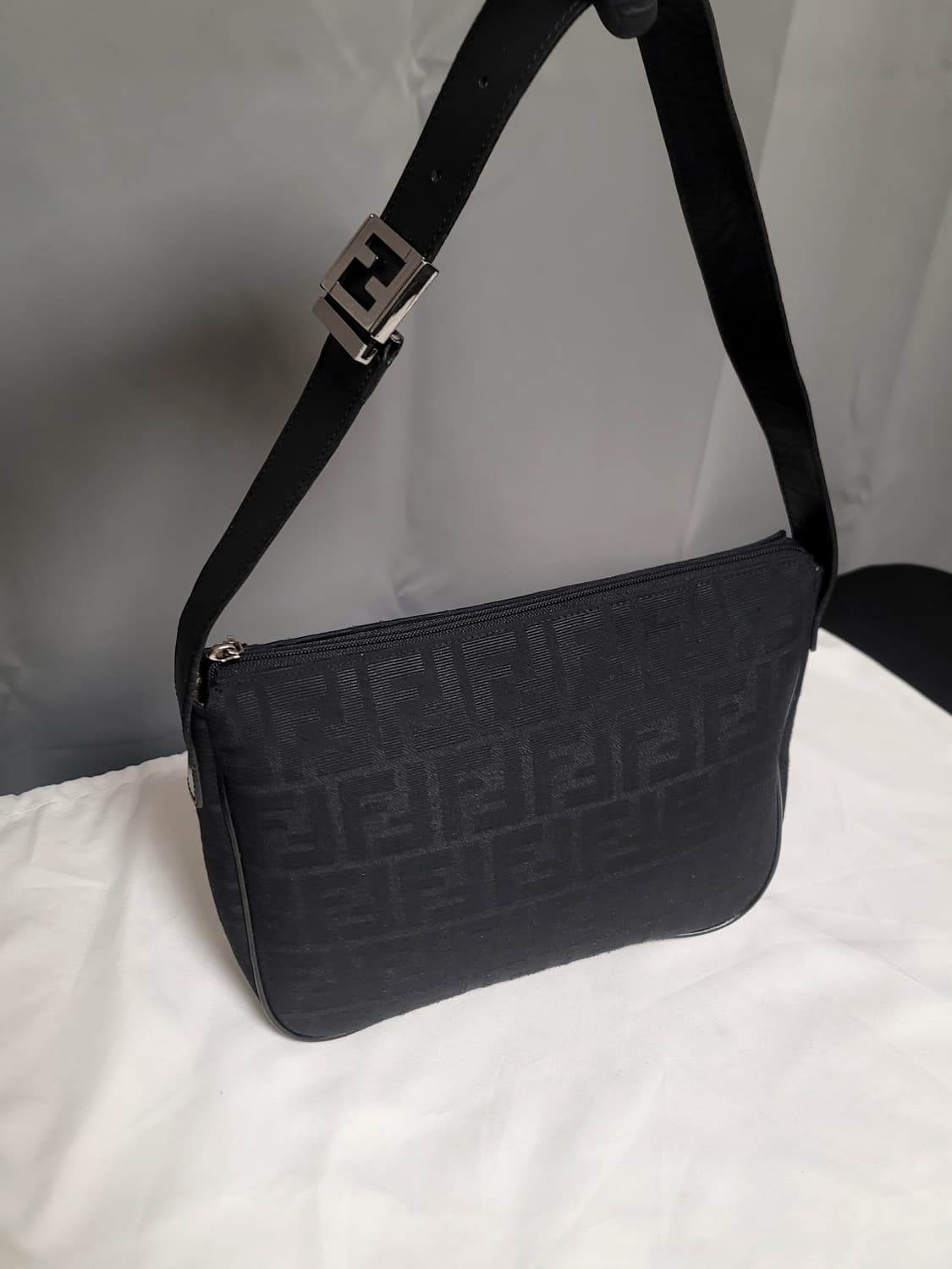 정품 펜디 가방 토트백,숄더백2way(디올샤넬보테가루이비통구찌셀린느생로랑 상품이미지1