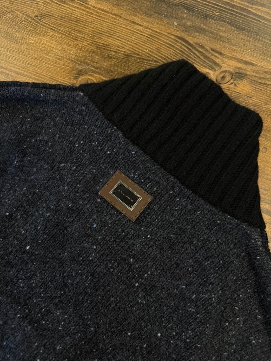 돌체앤가바나 숄칼라 니트 105 상품이미지10