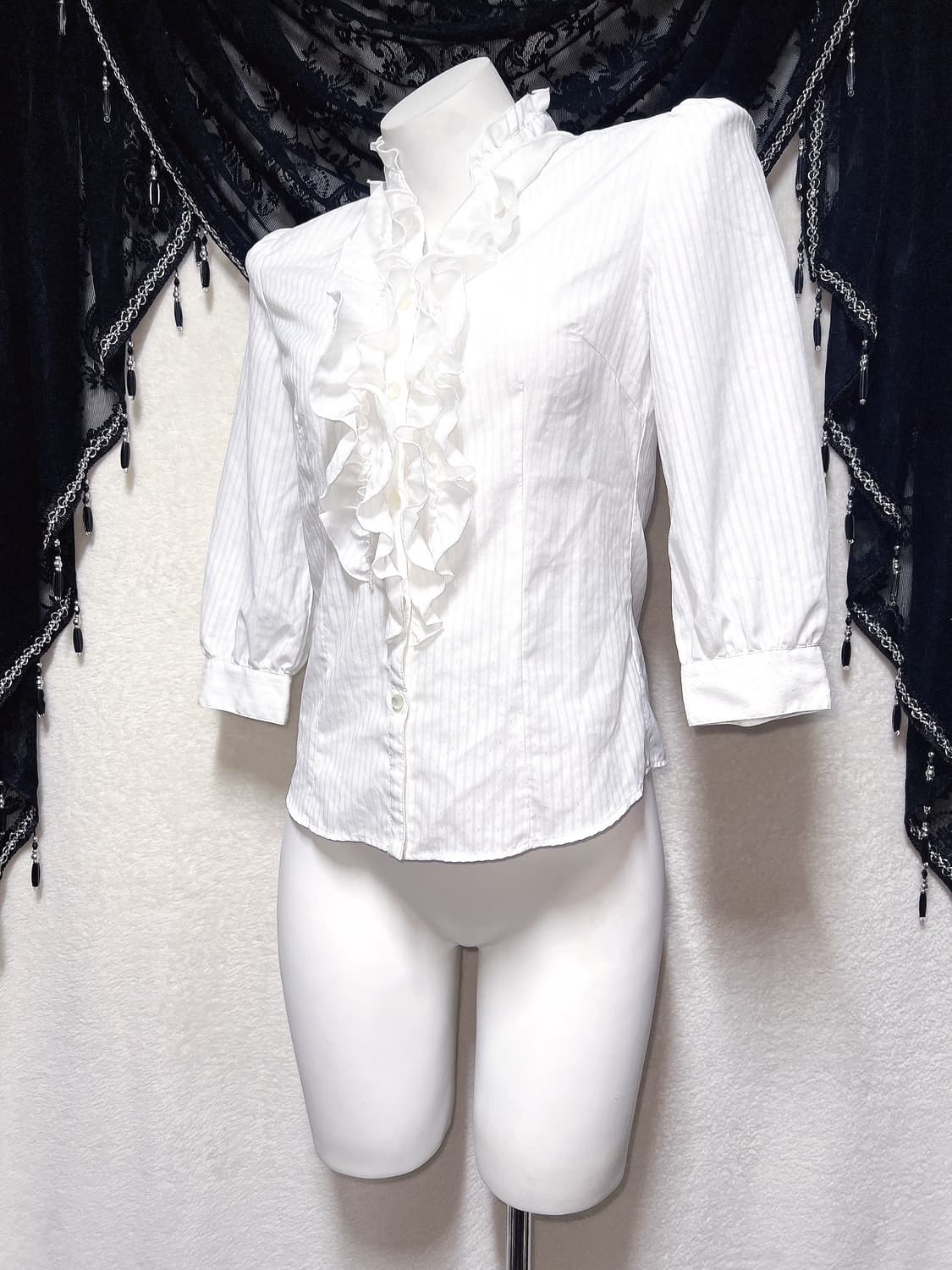 공겜여주 로맨틱고딕 갸루 화이트 프릴러플 블라우스 로걀탑 핀터 대장 일브 상품이미지7