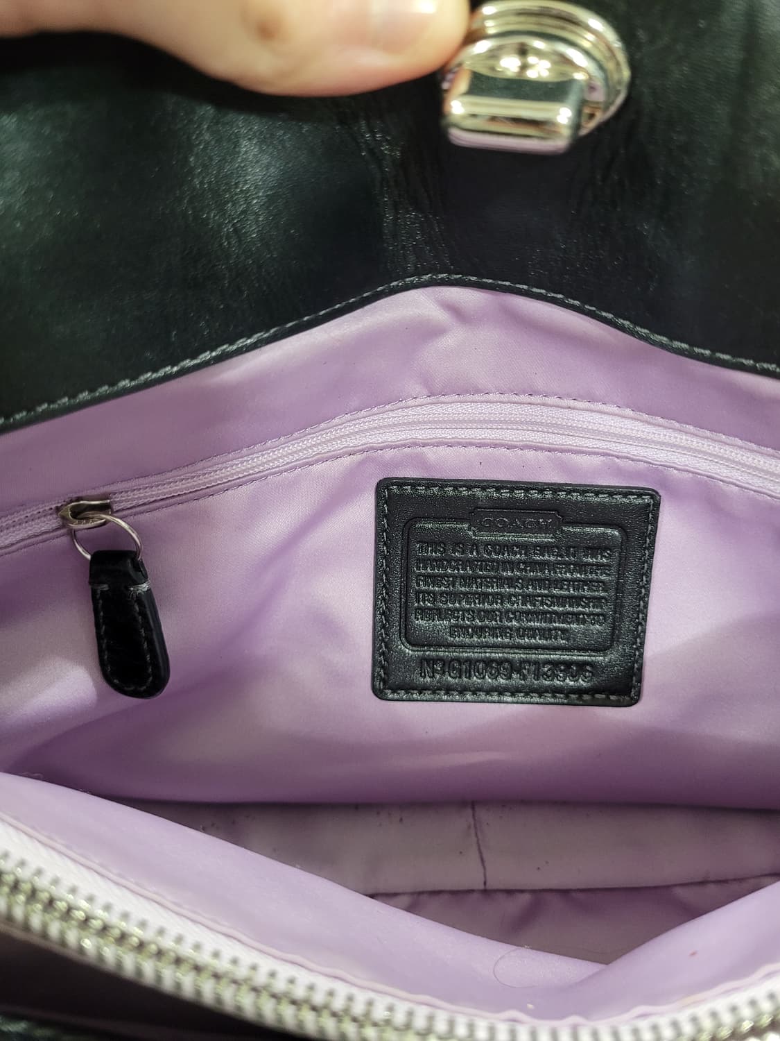 코치 시그니처 새틴 숄더 토트백 상품이미지8