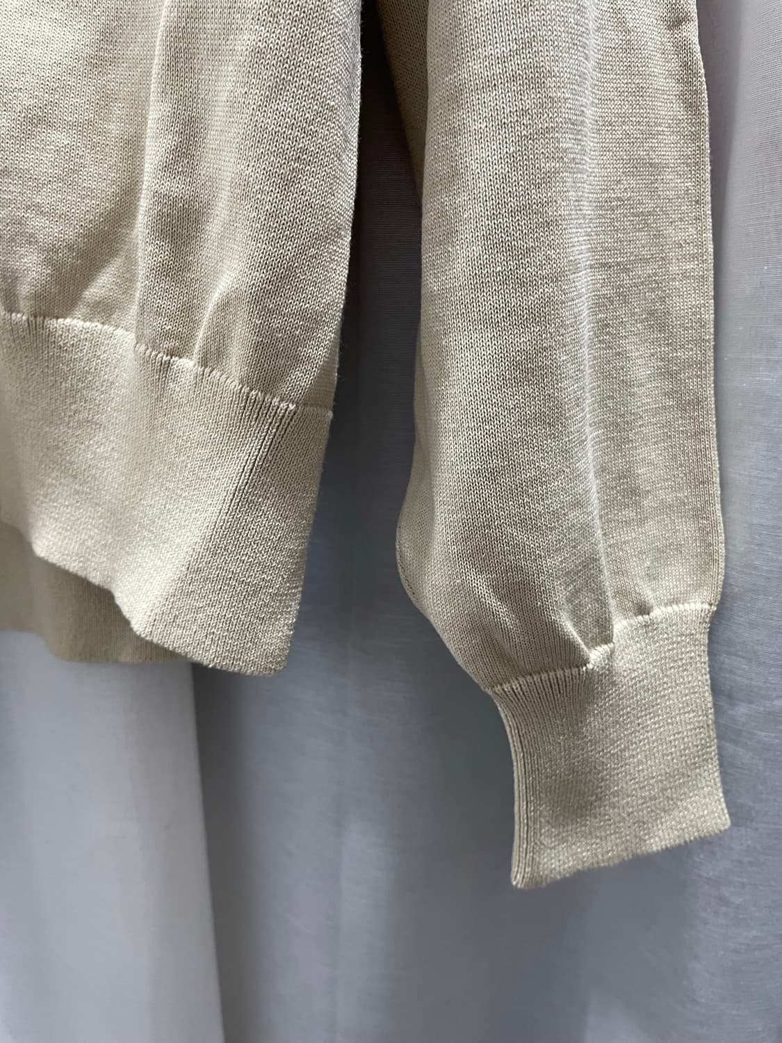 유니클로U/ V넥 가디건 베이지/ L 상품이미지4