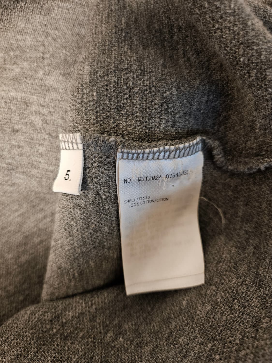 톰브라운 4선 반집업 그레이 색상 5사이즈 판매합니다! 상품이미지6