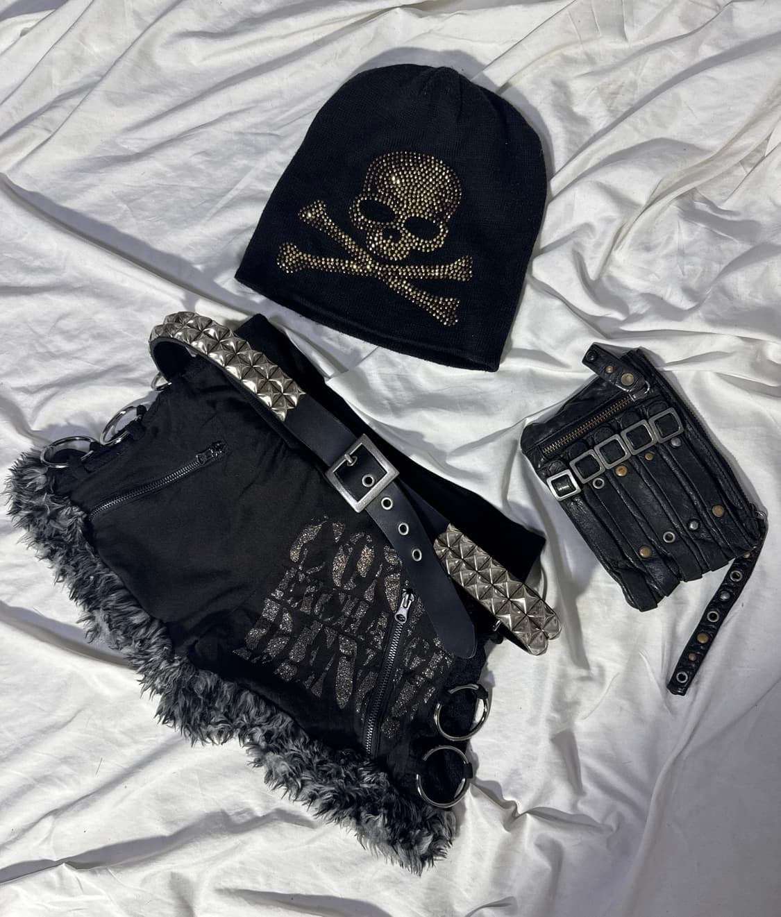 Dig deep 퍼 트리밍 레터링 쇼츠 y2k 갸루 펑크 상품이미지4